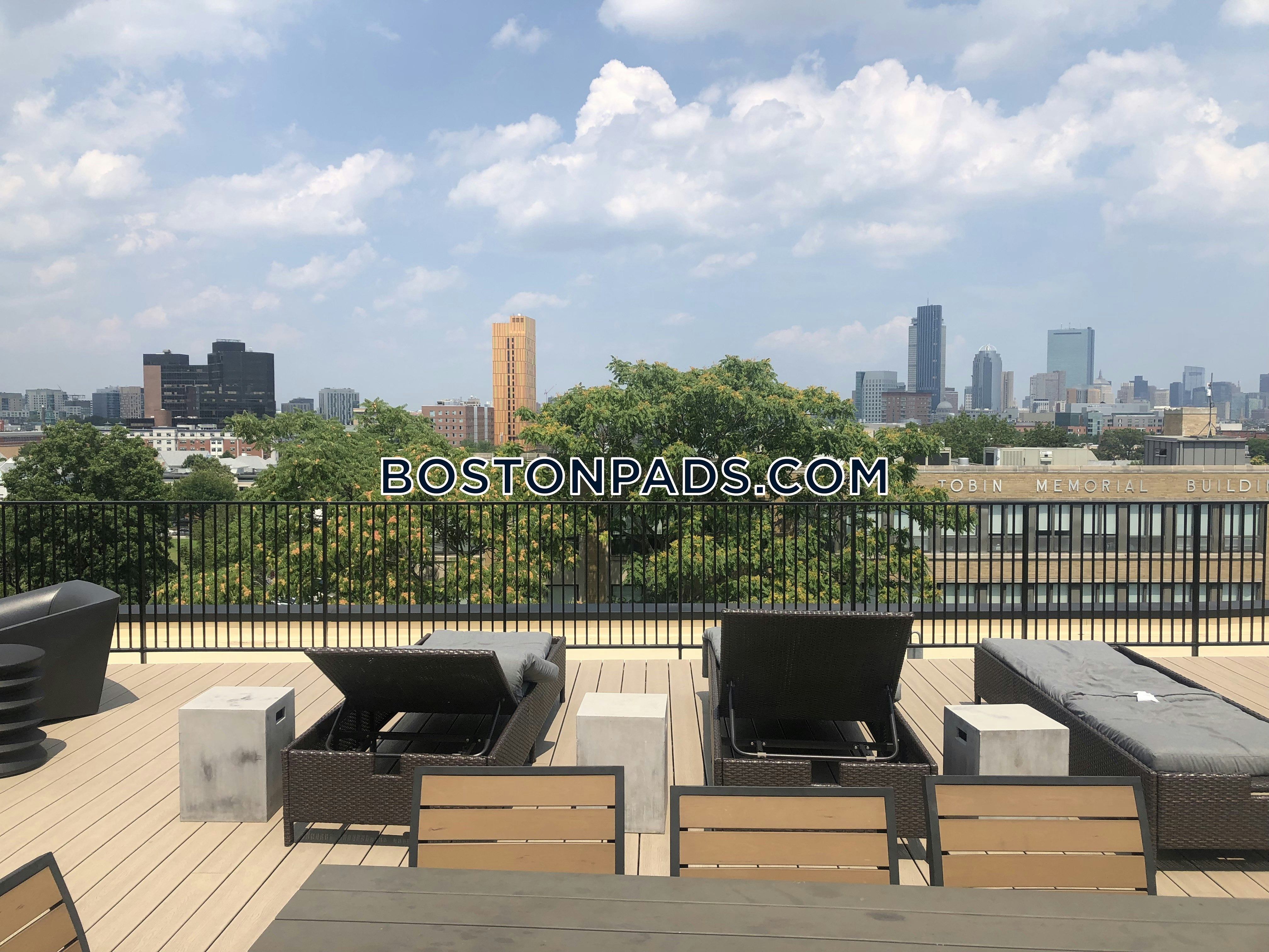 The Tremont Photo 10