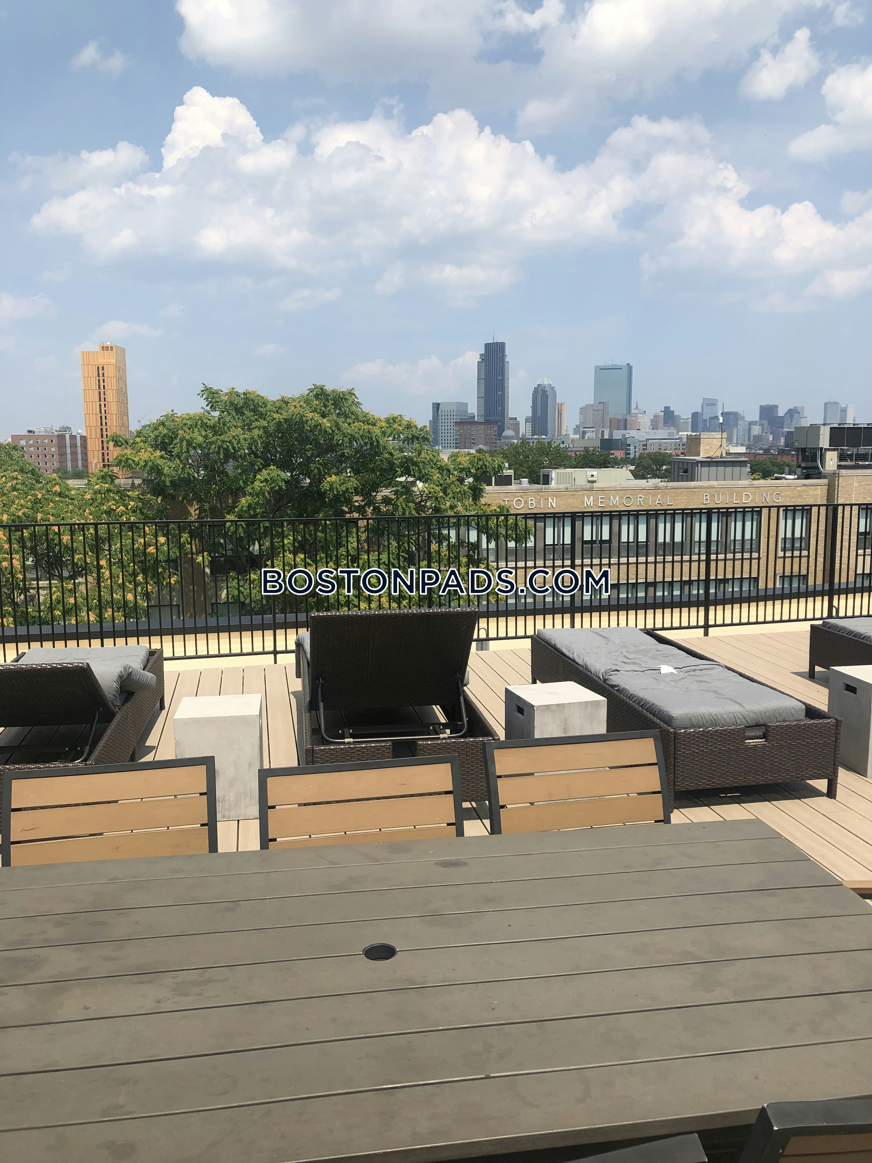 The Tremont Photo 11