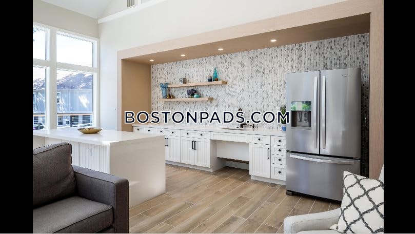 Halstead Beverly Townhomes Photo 24