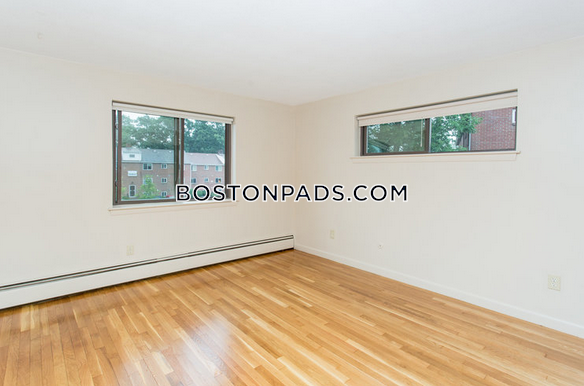 Charlesbank Estates Residential Apartments Photo 14