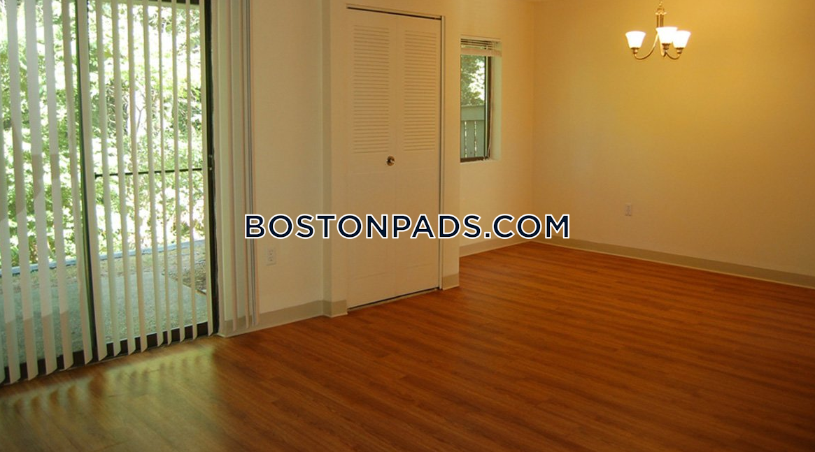 Ramblewood Apartments Photo 26