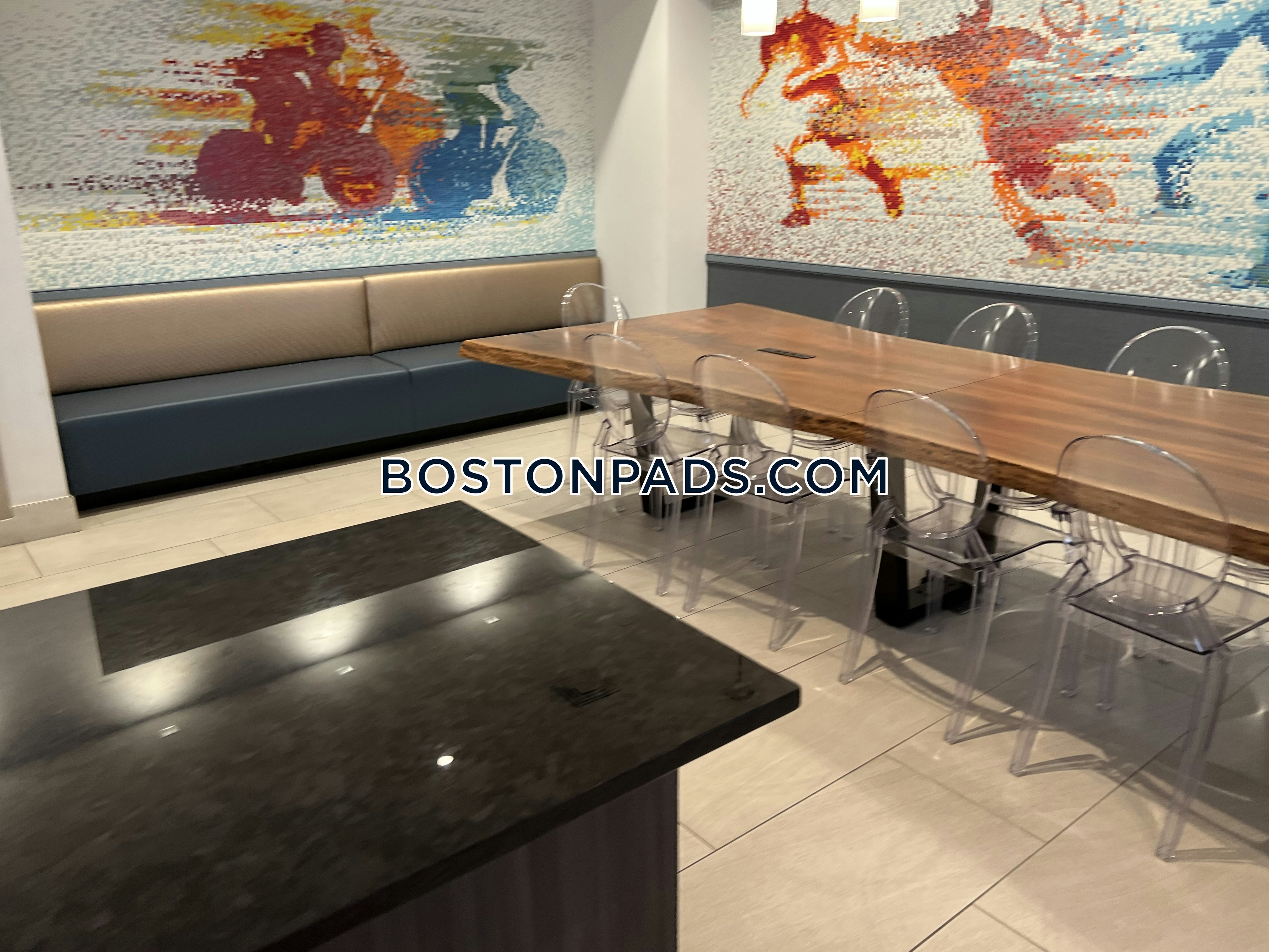 One Beachmont Photo 26