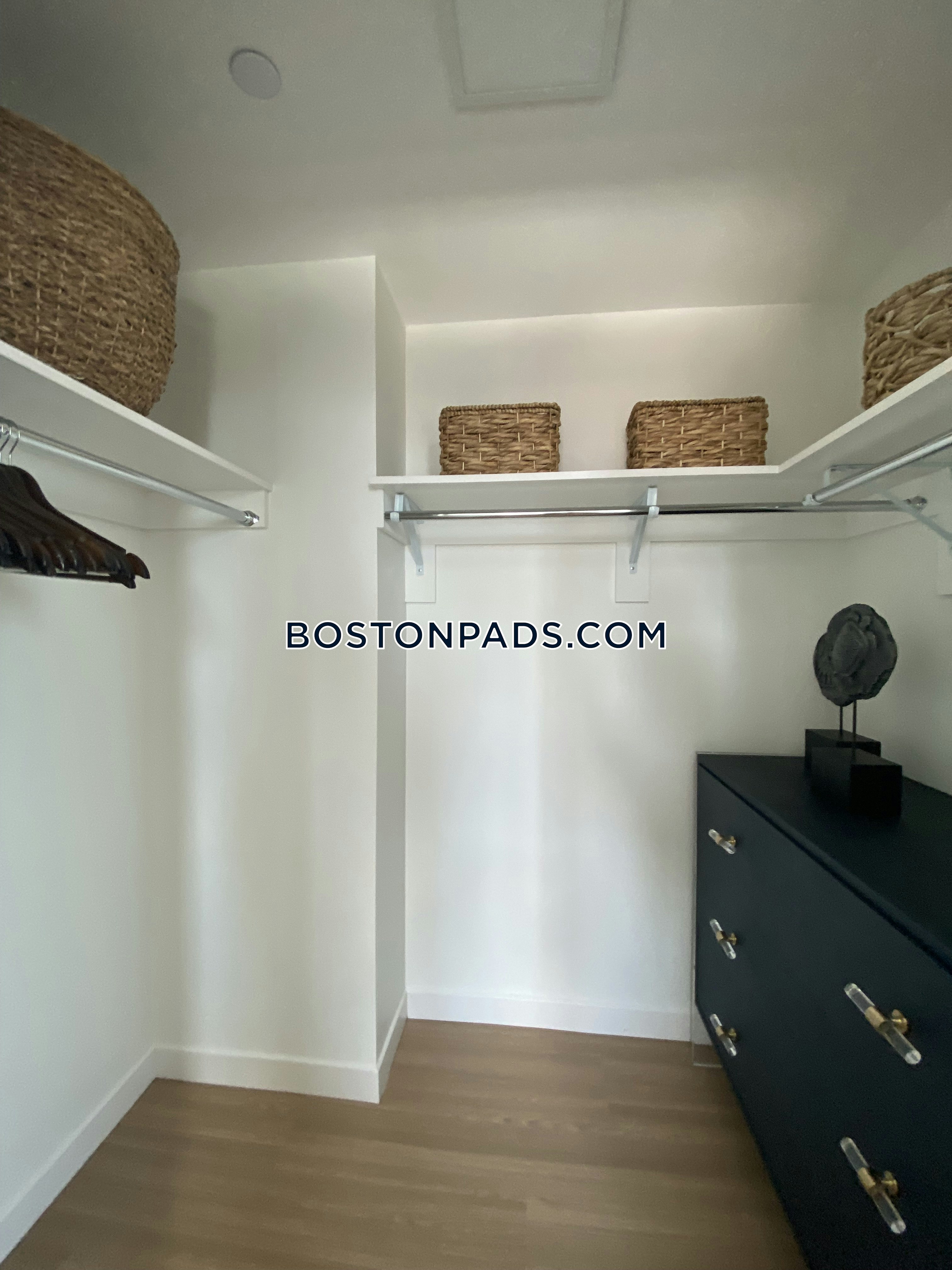 The Sudbury Photo 78