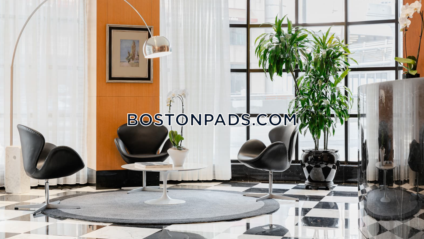 Colonnade Residences Photo 4