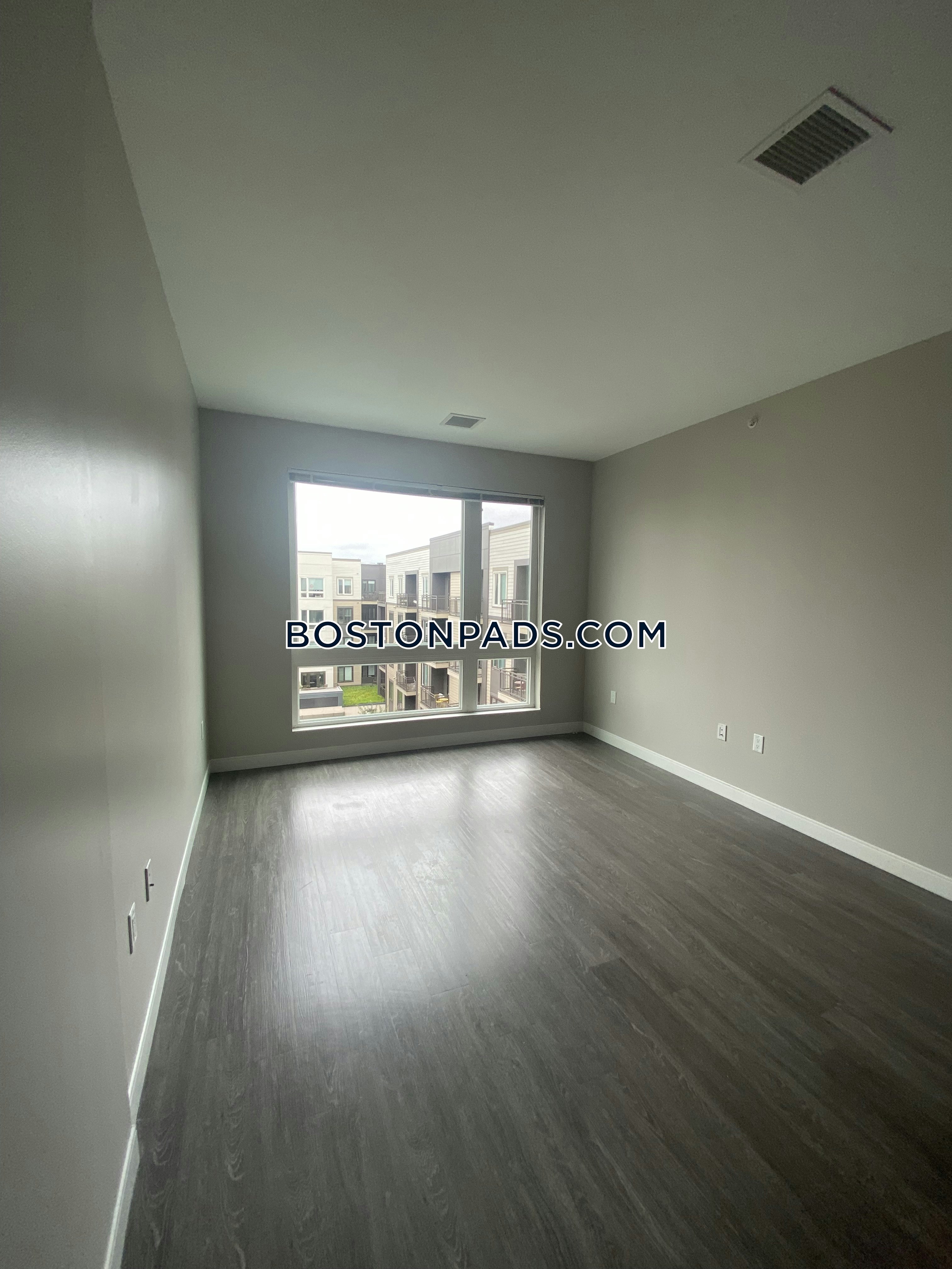 The Andi South Bay Photo 83