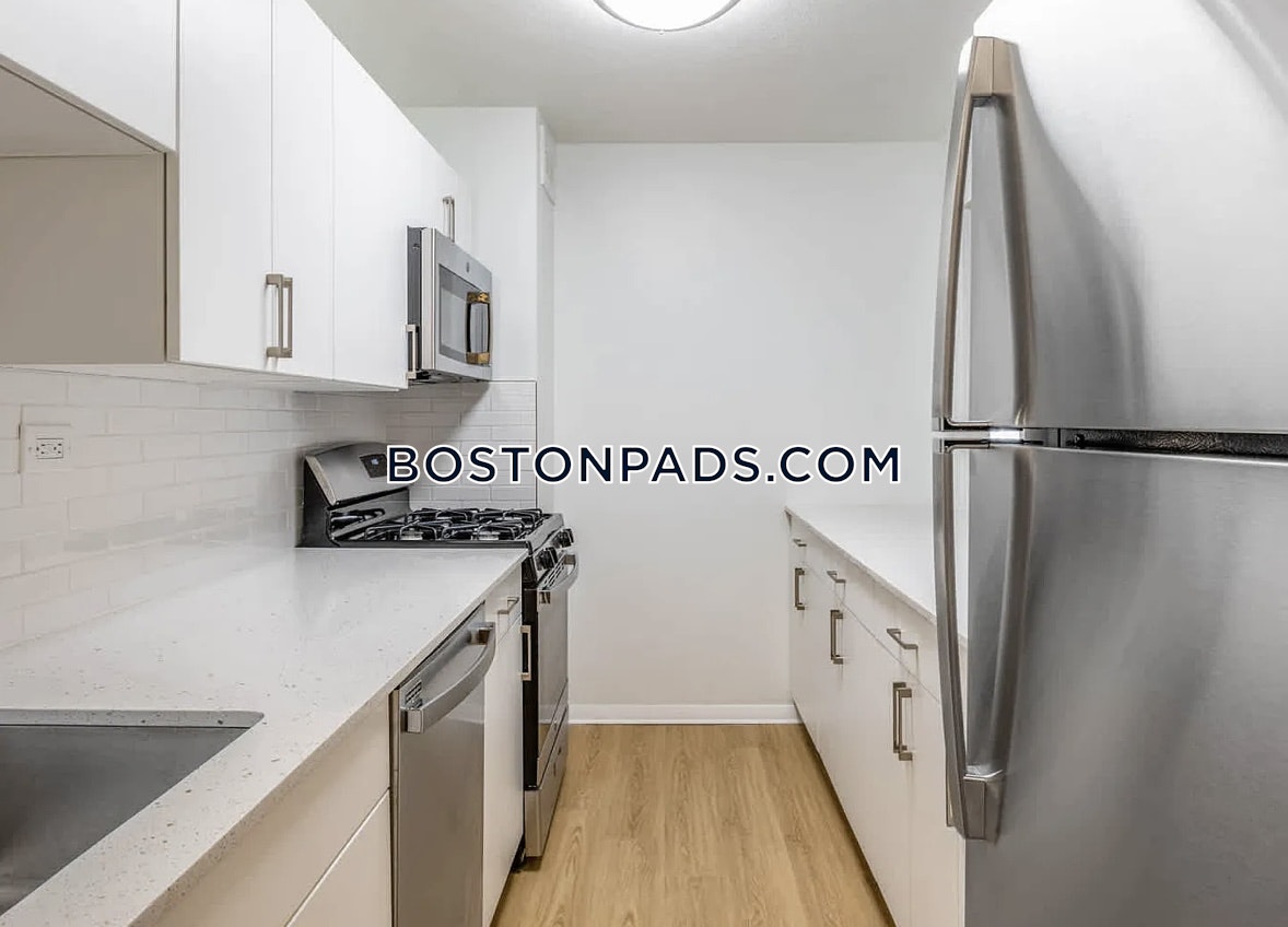 Emerson Place Apartments Photo 21