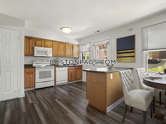 Stony Brook Commons Photo 7