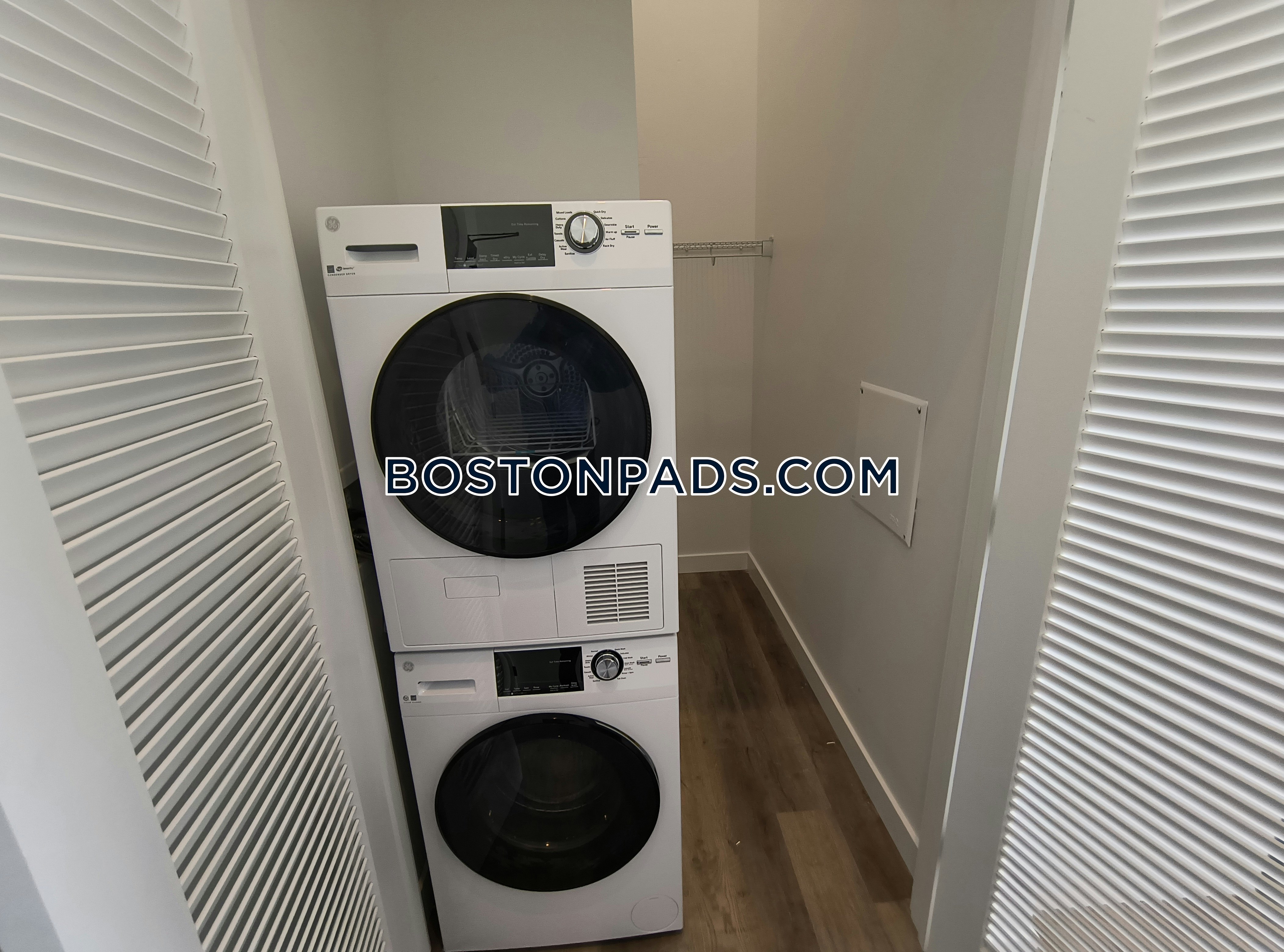 Bremen 282 Photo 129