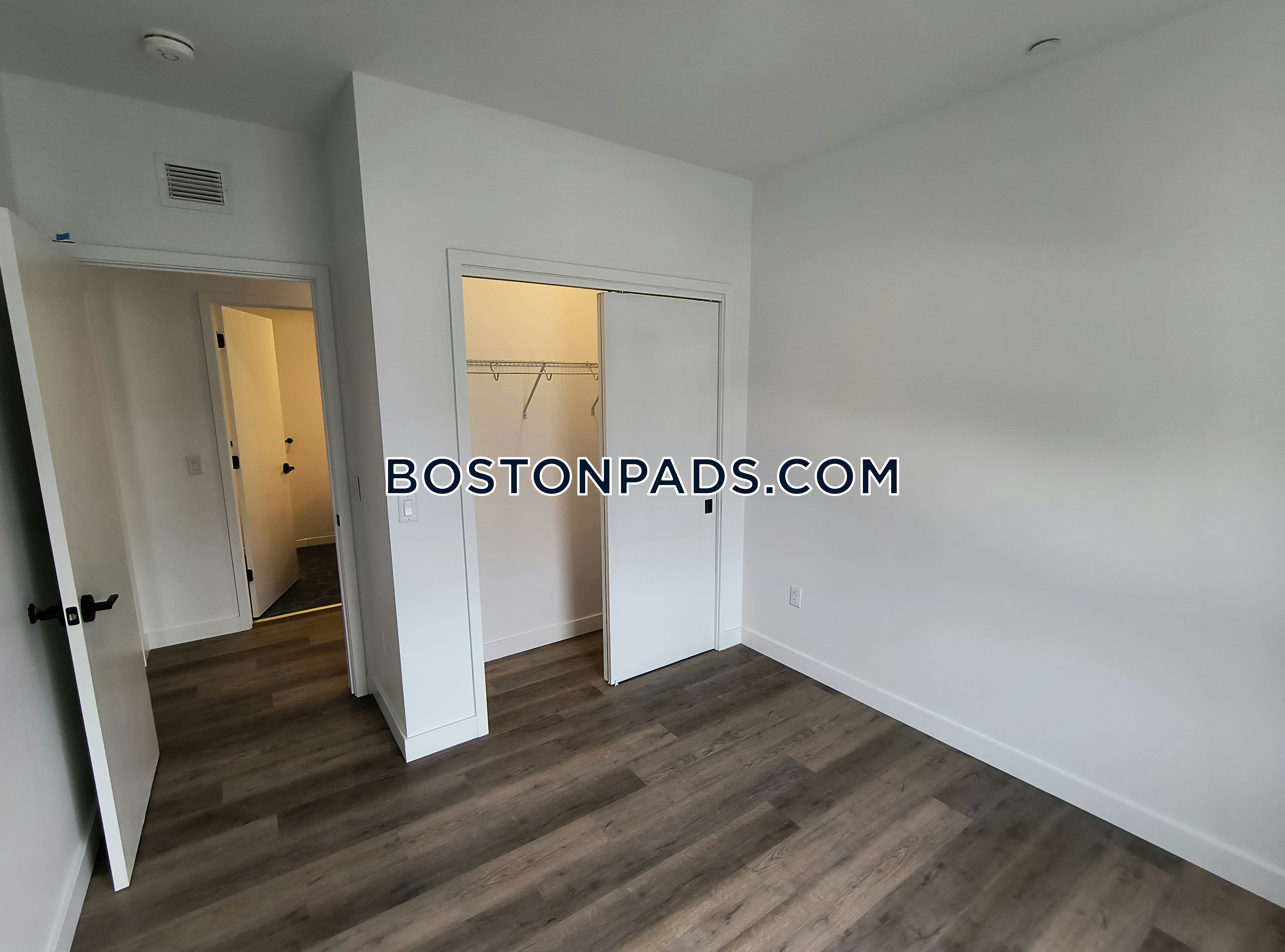 Bremen 282 Photo 143