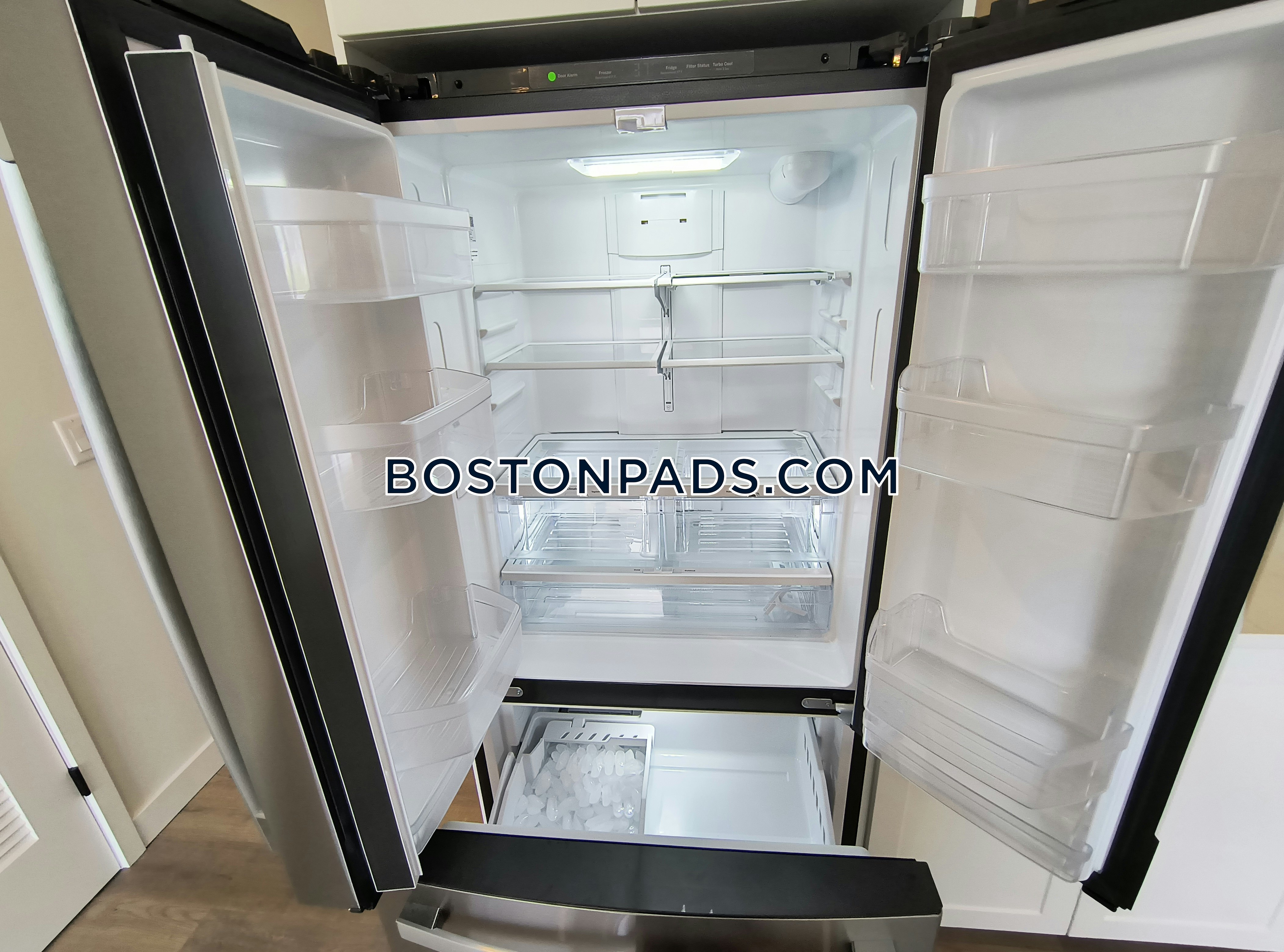 Bremen 282 Photo 140