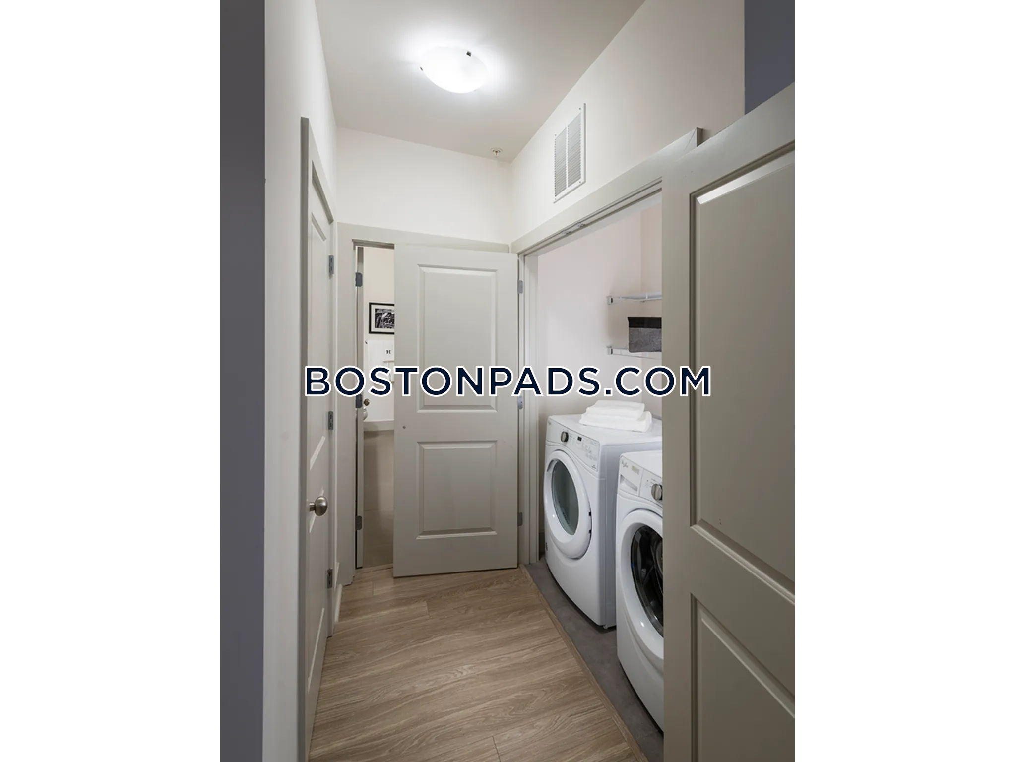 The Point at Merrimack River Photo 27