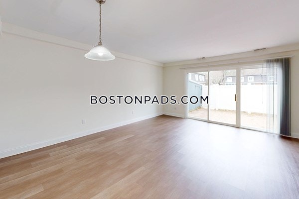 The Commons at Windsor Gardens Photo 18