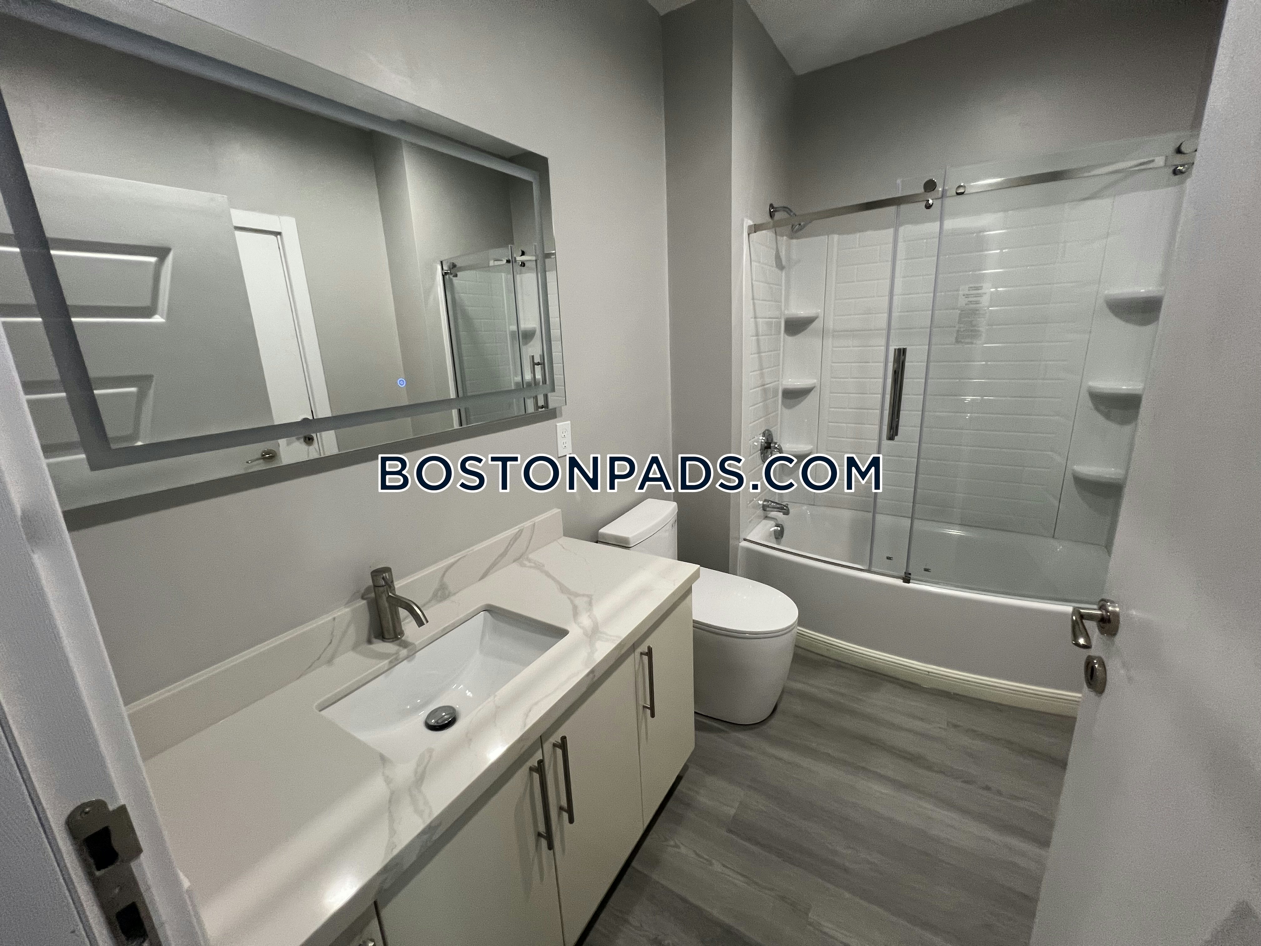 Taj Estates of Randolph Photo 21