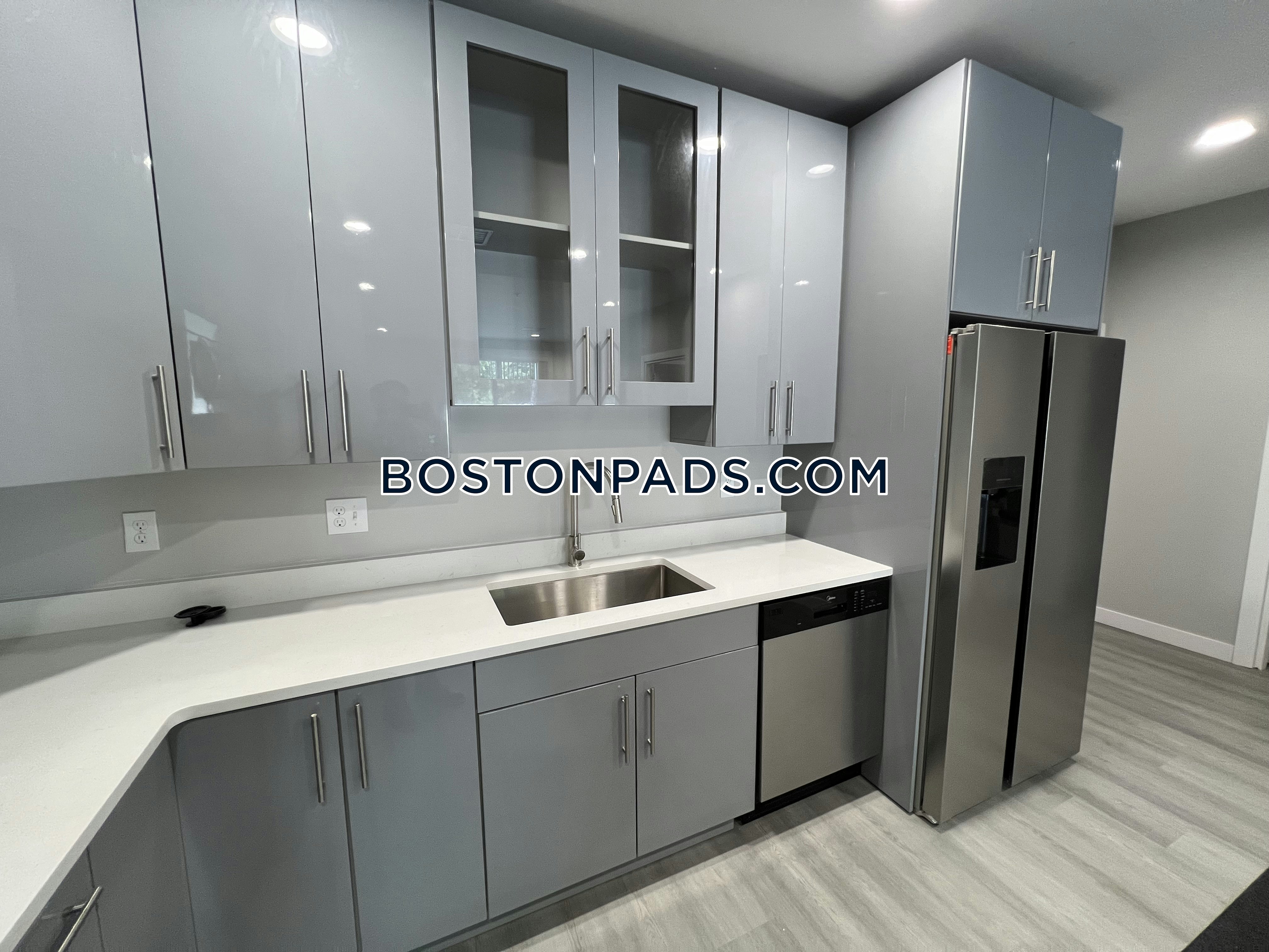 Taj Estates of Randolph Photo 16