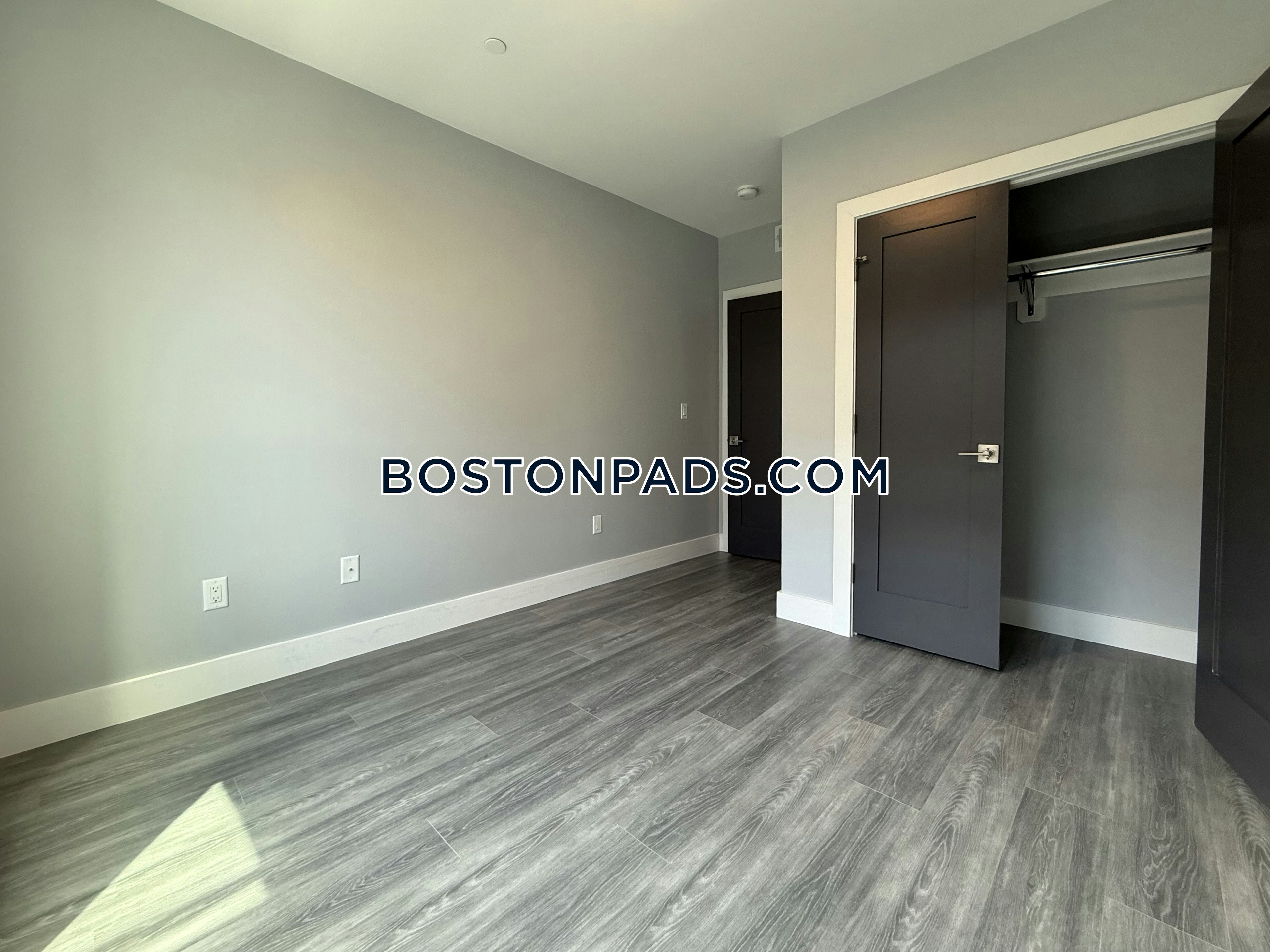 365 Western Ave. Photo 144