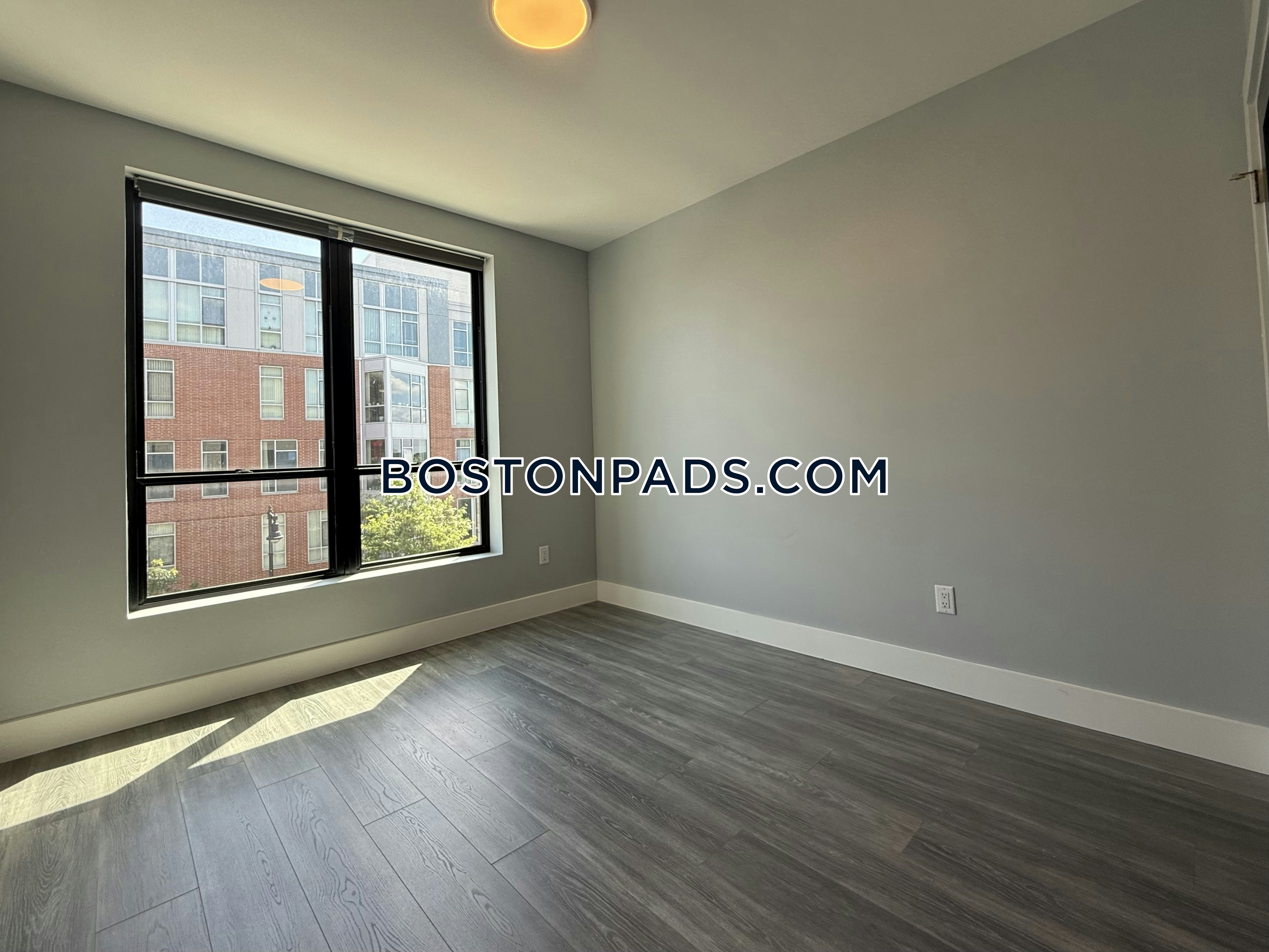 365 Western Ave. Photo 91