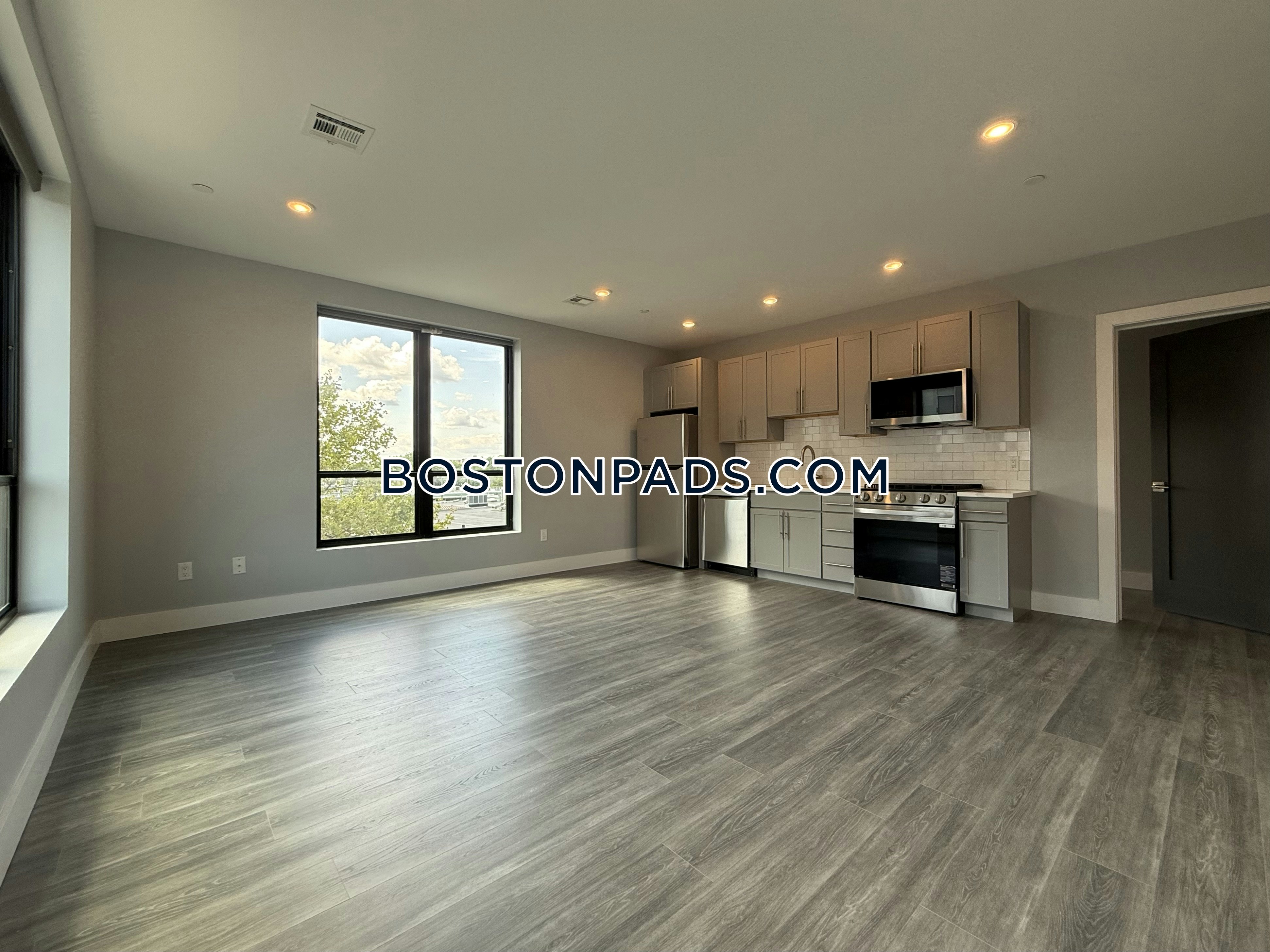 365 Western Ave. Photo 118