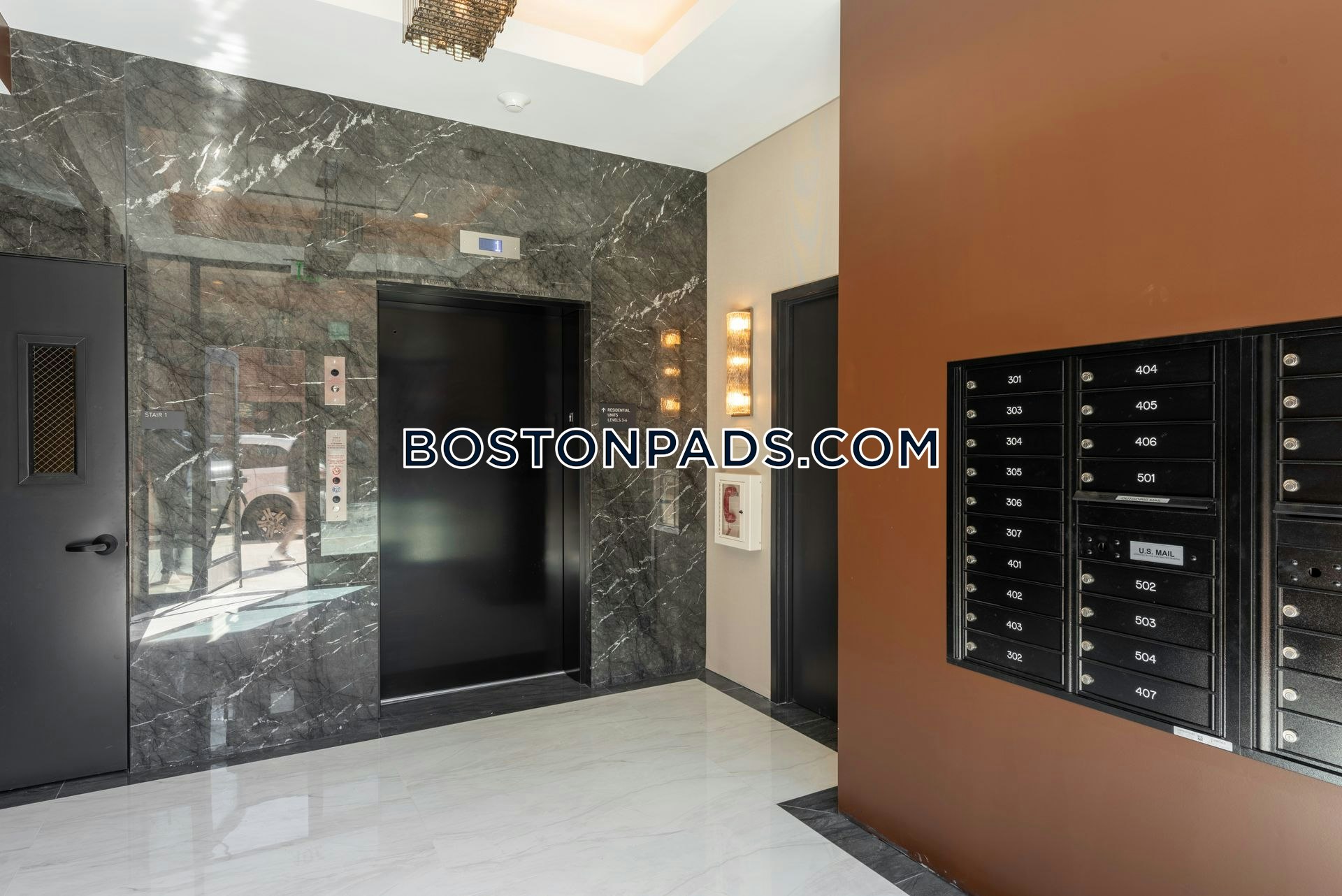 Gateway at Maverick Square Photo 153