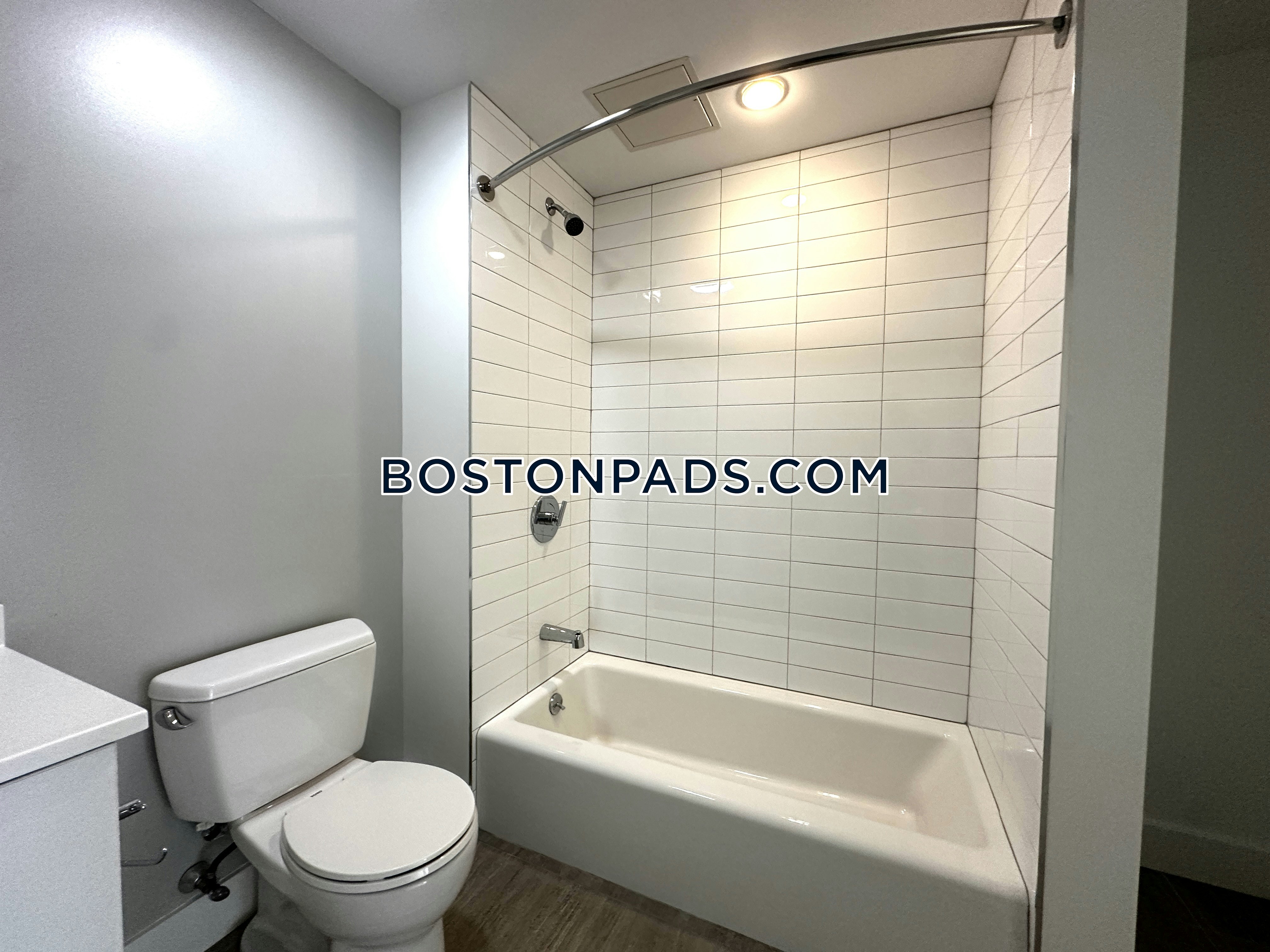 The Tremont Photo 50