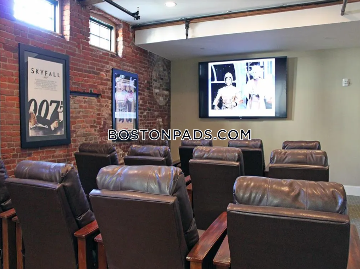 Junction Shop Lofts Photo 5