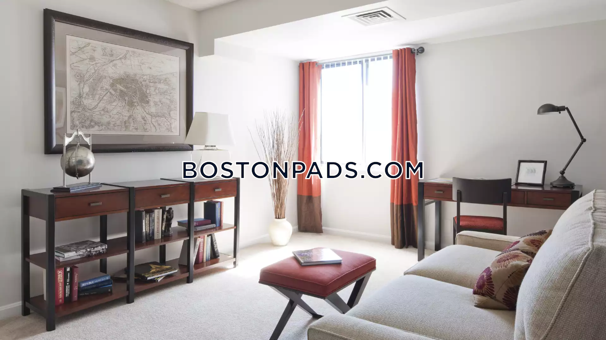 Gateway at Malden Center Photo 21