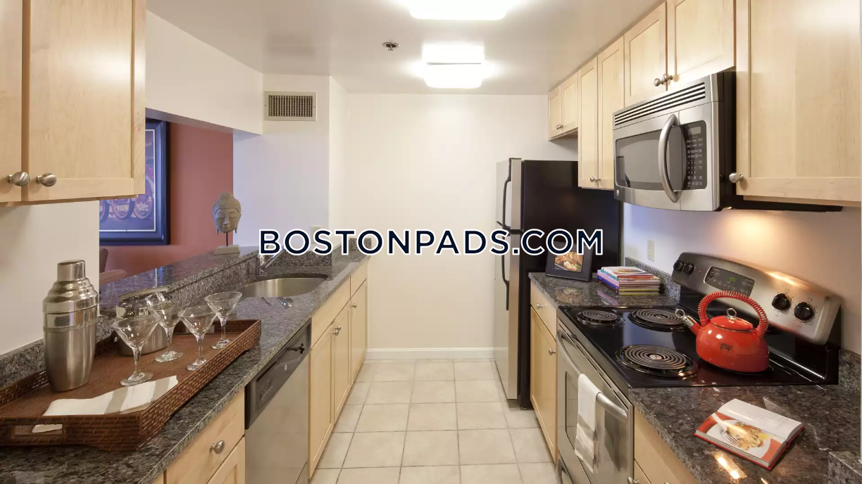 Gateway at Malden Center Photo 18