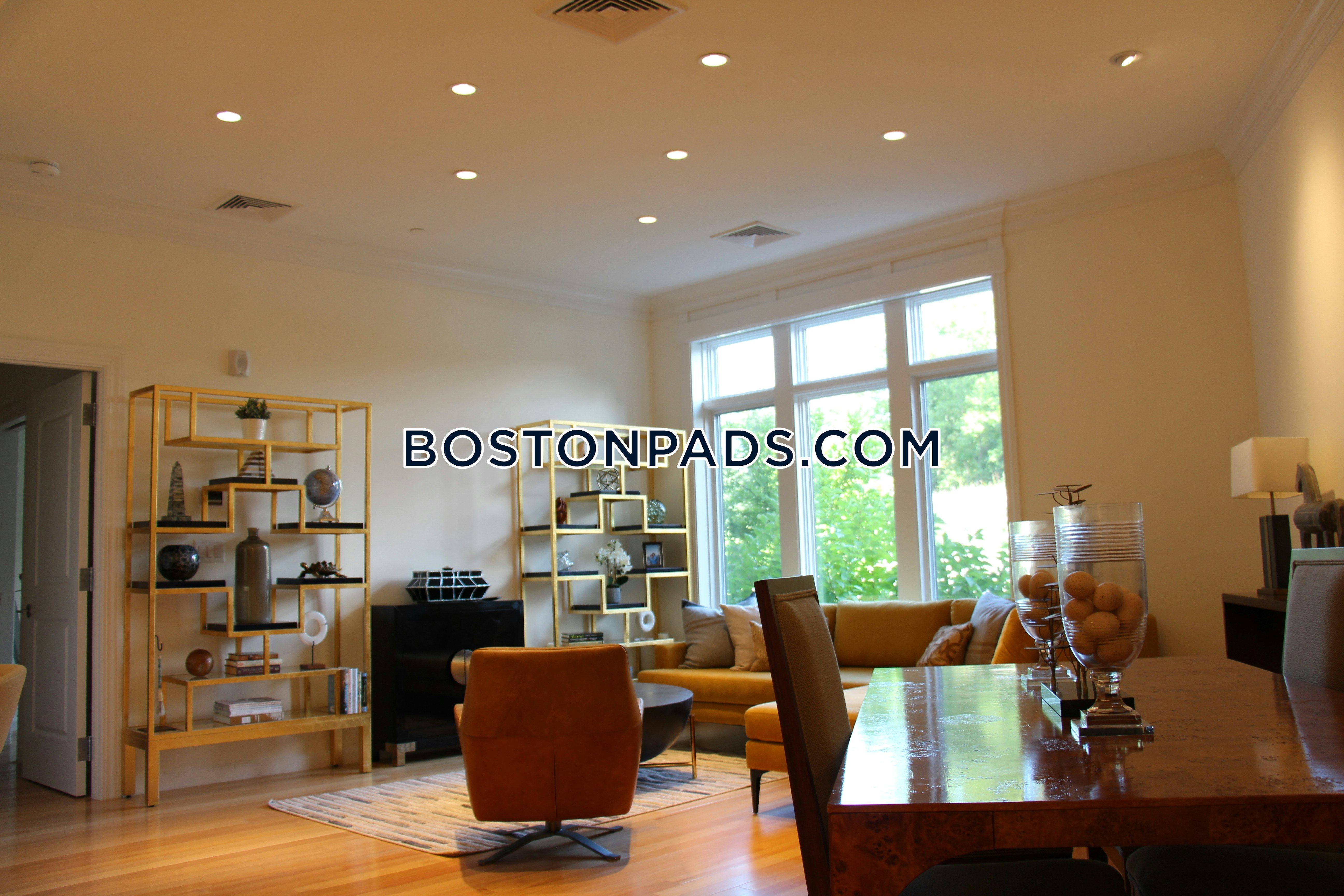 Hancock Estates at Chestnut Hill Photo 18