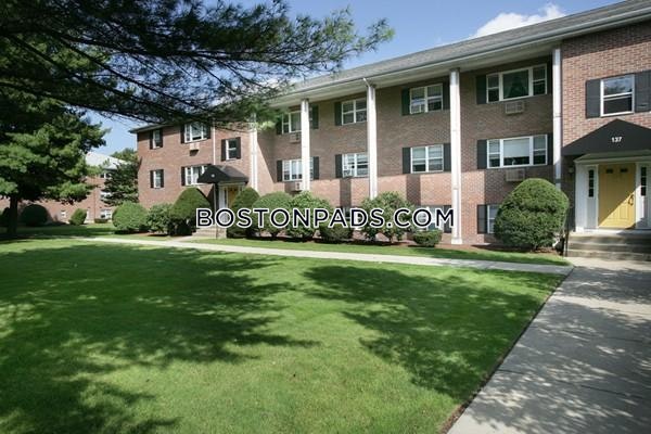 Towne Estates Photo 13