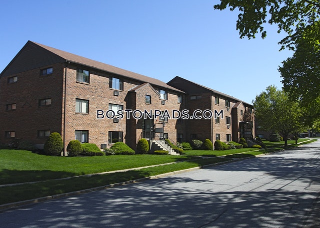 Charlesbank Gardens Photo 2