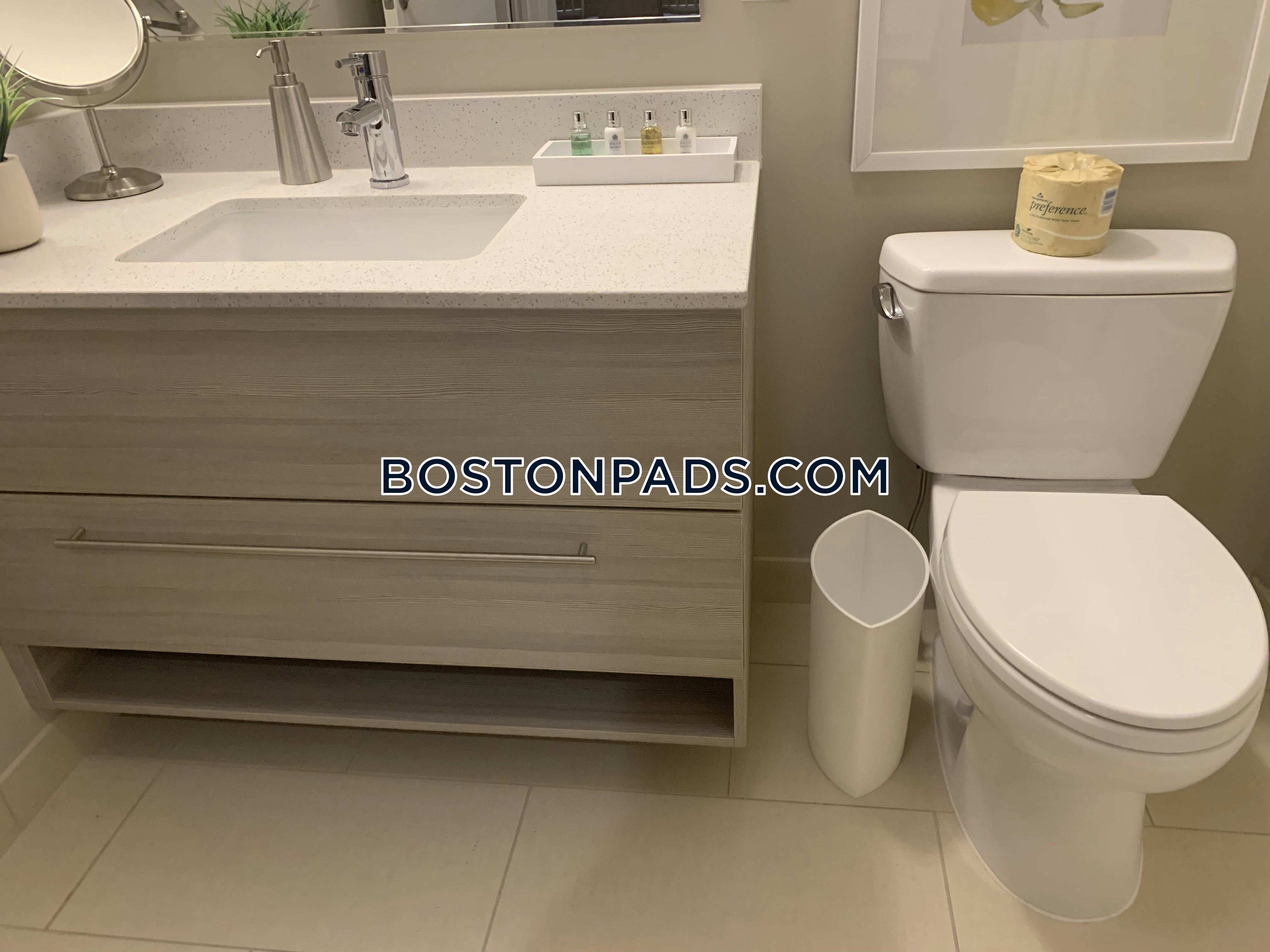 The Kensington Photo 79