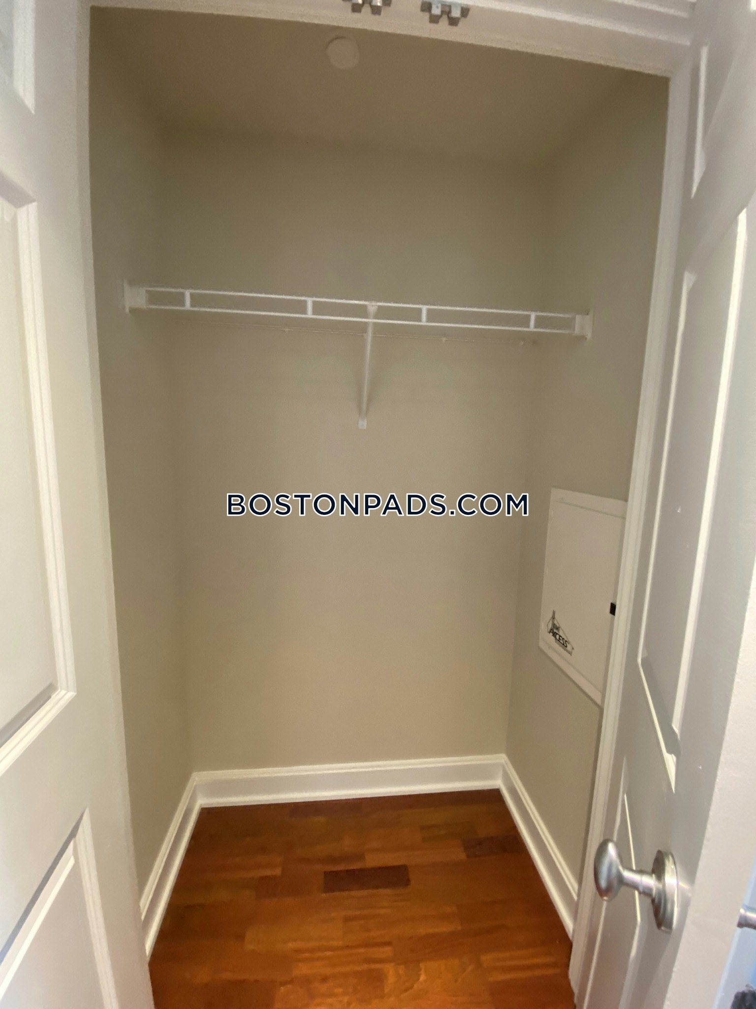 Harborview at the Navy Yard Photo 36