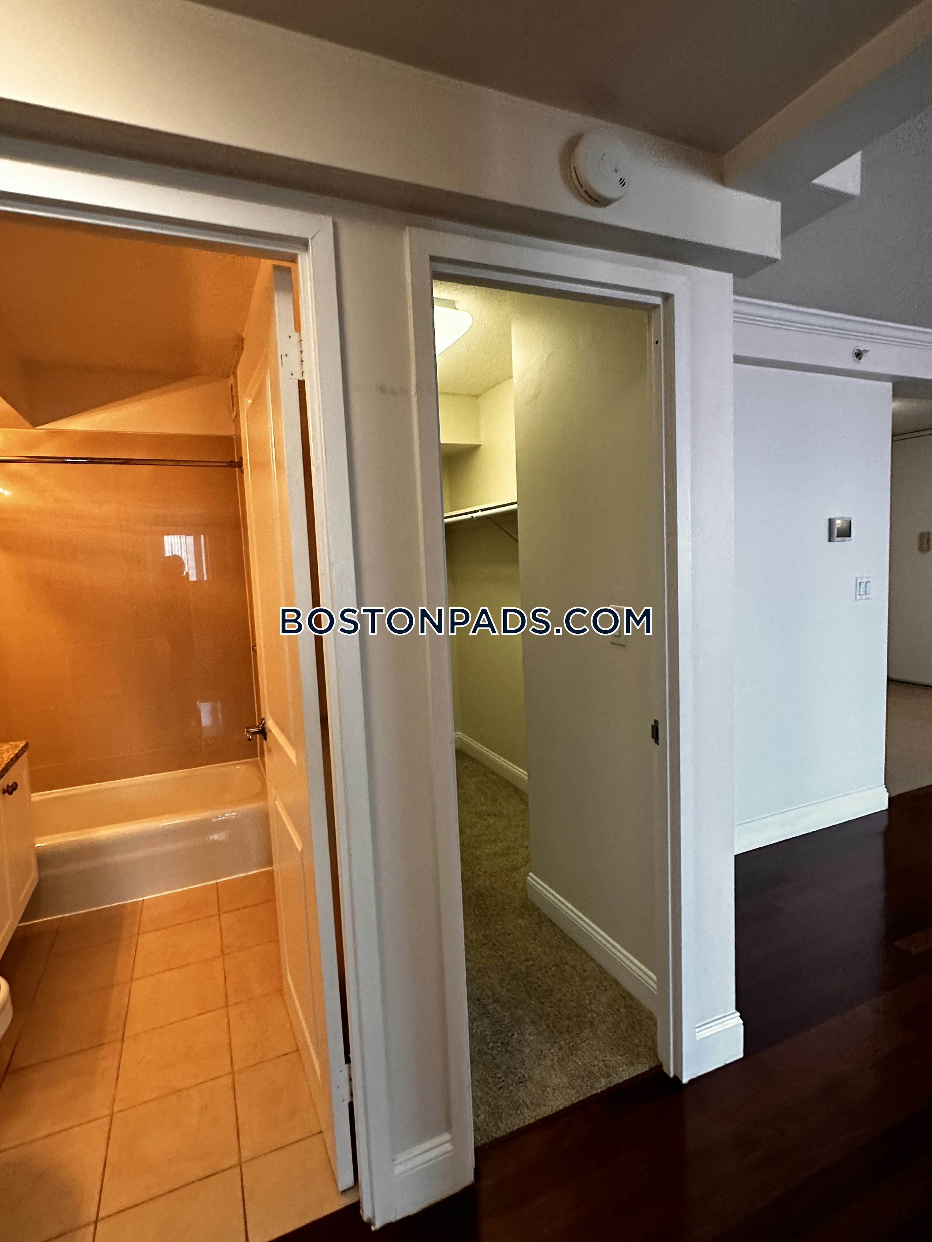 The Towers at Longfellow Photo 64