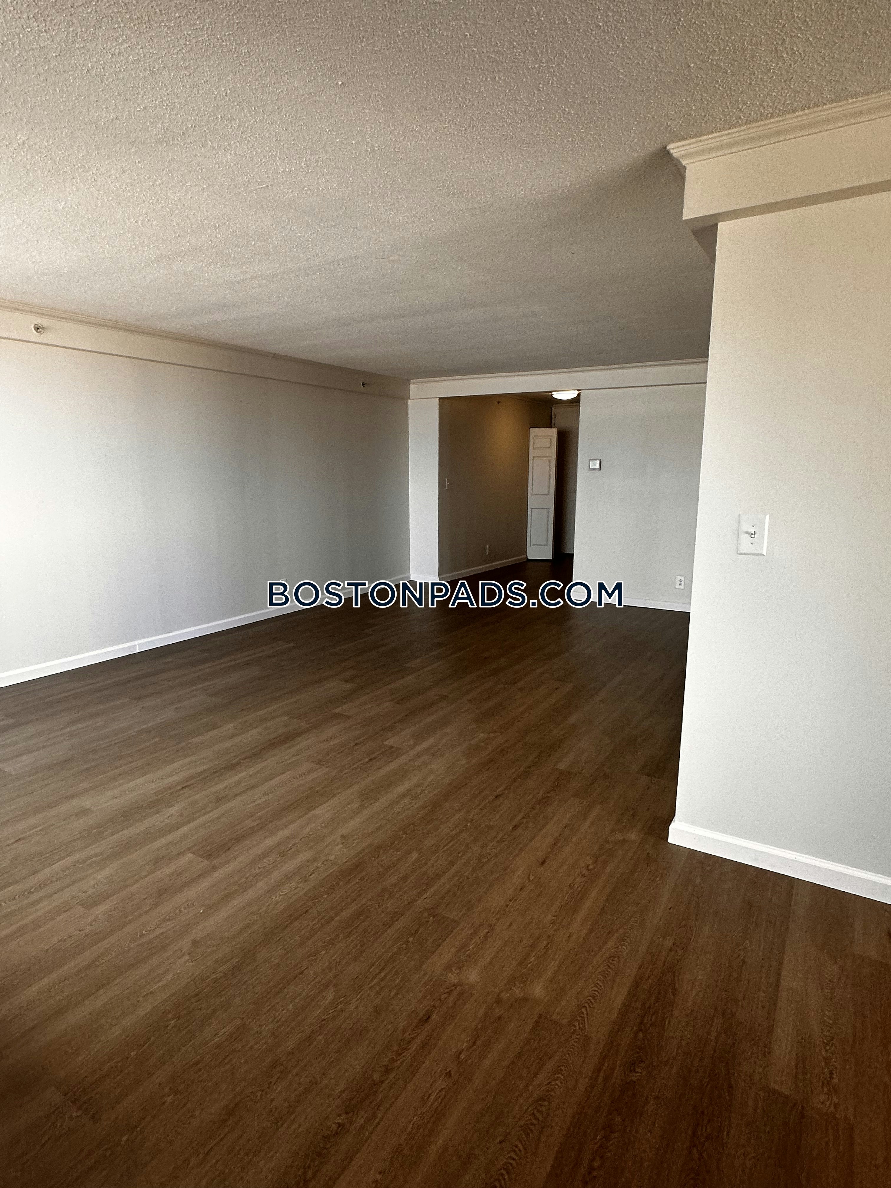 The Towers at Longfellow Photo 100