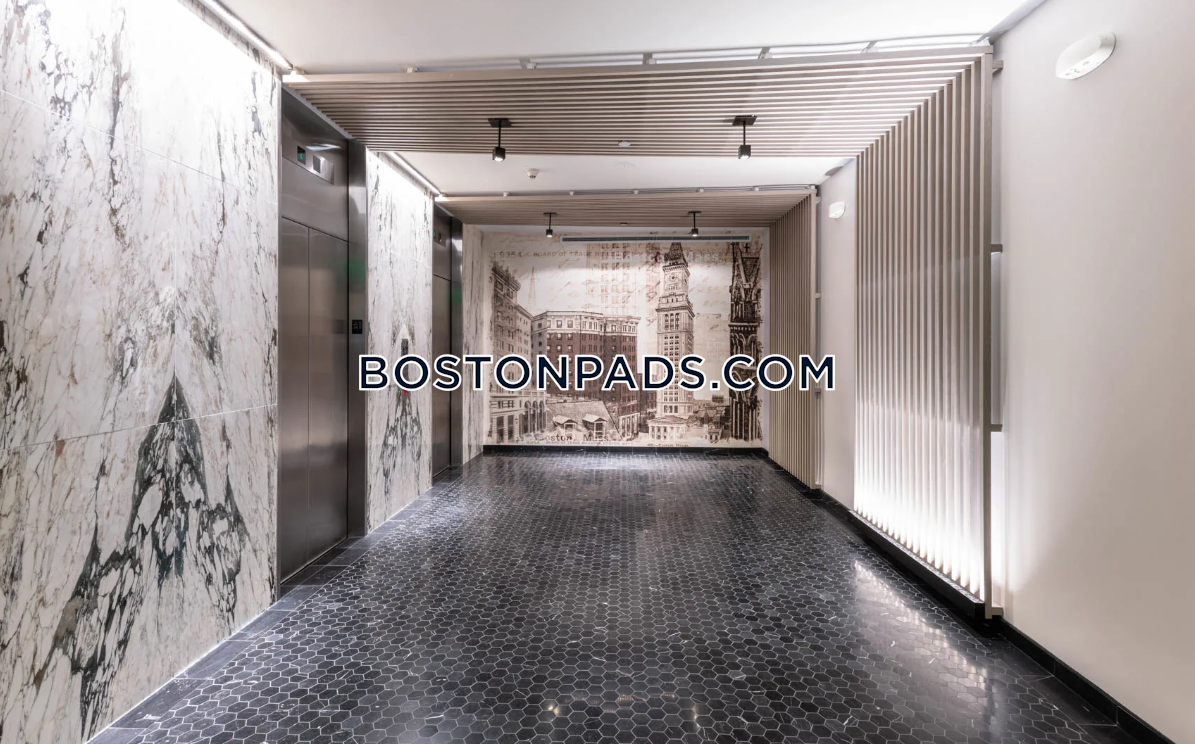 One India Street Photo 30