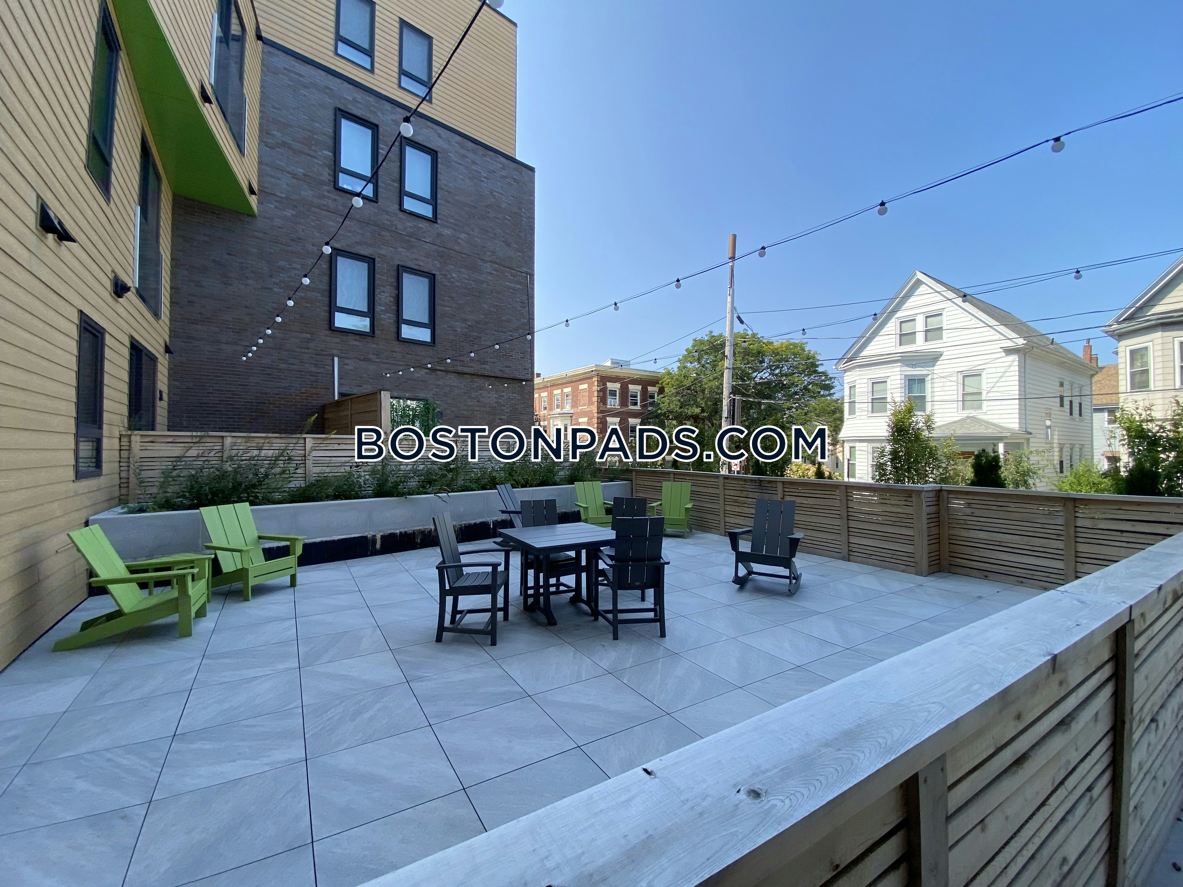 9 Central St. Photo 6