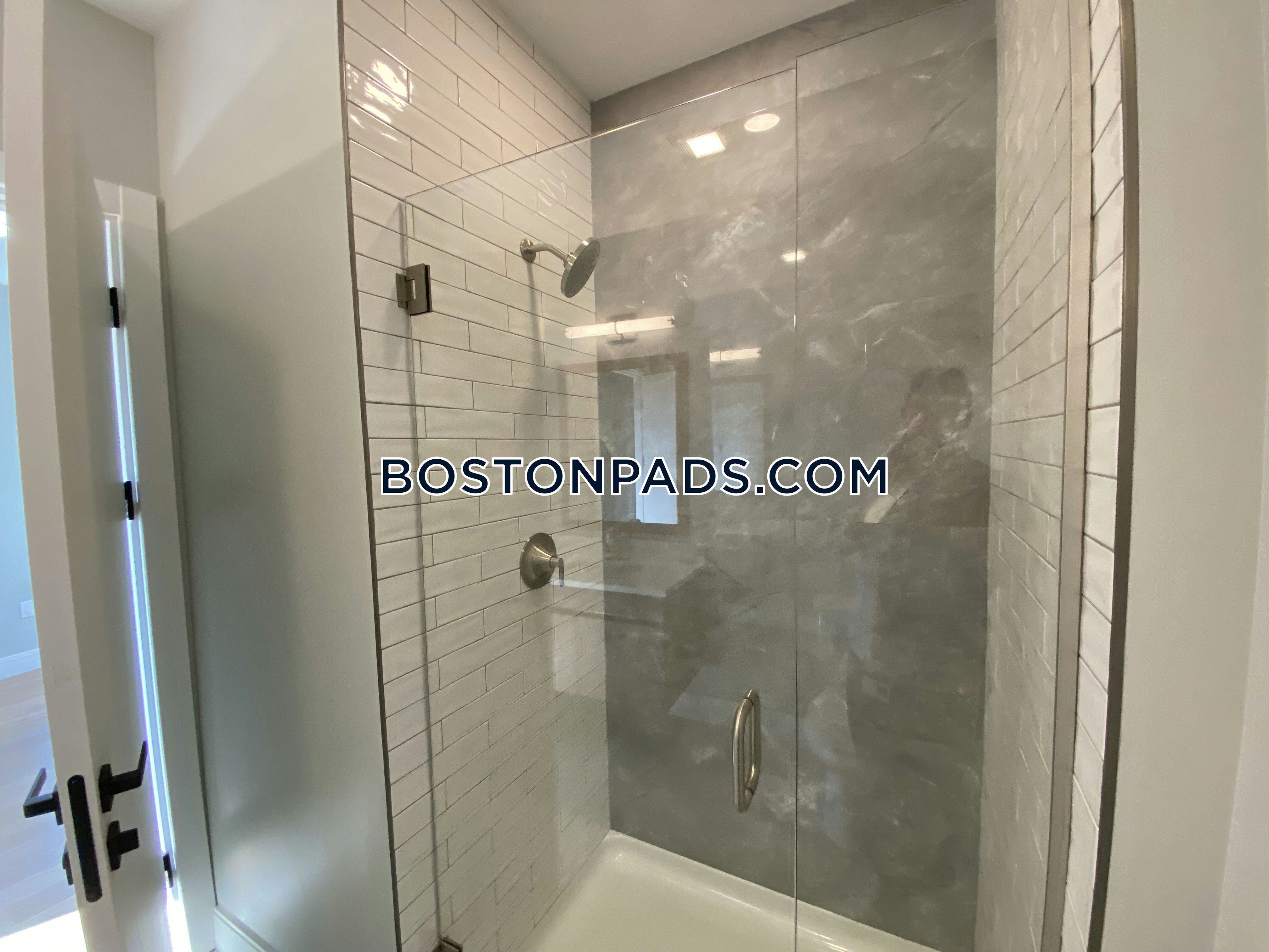 9 Central St. Photo 173