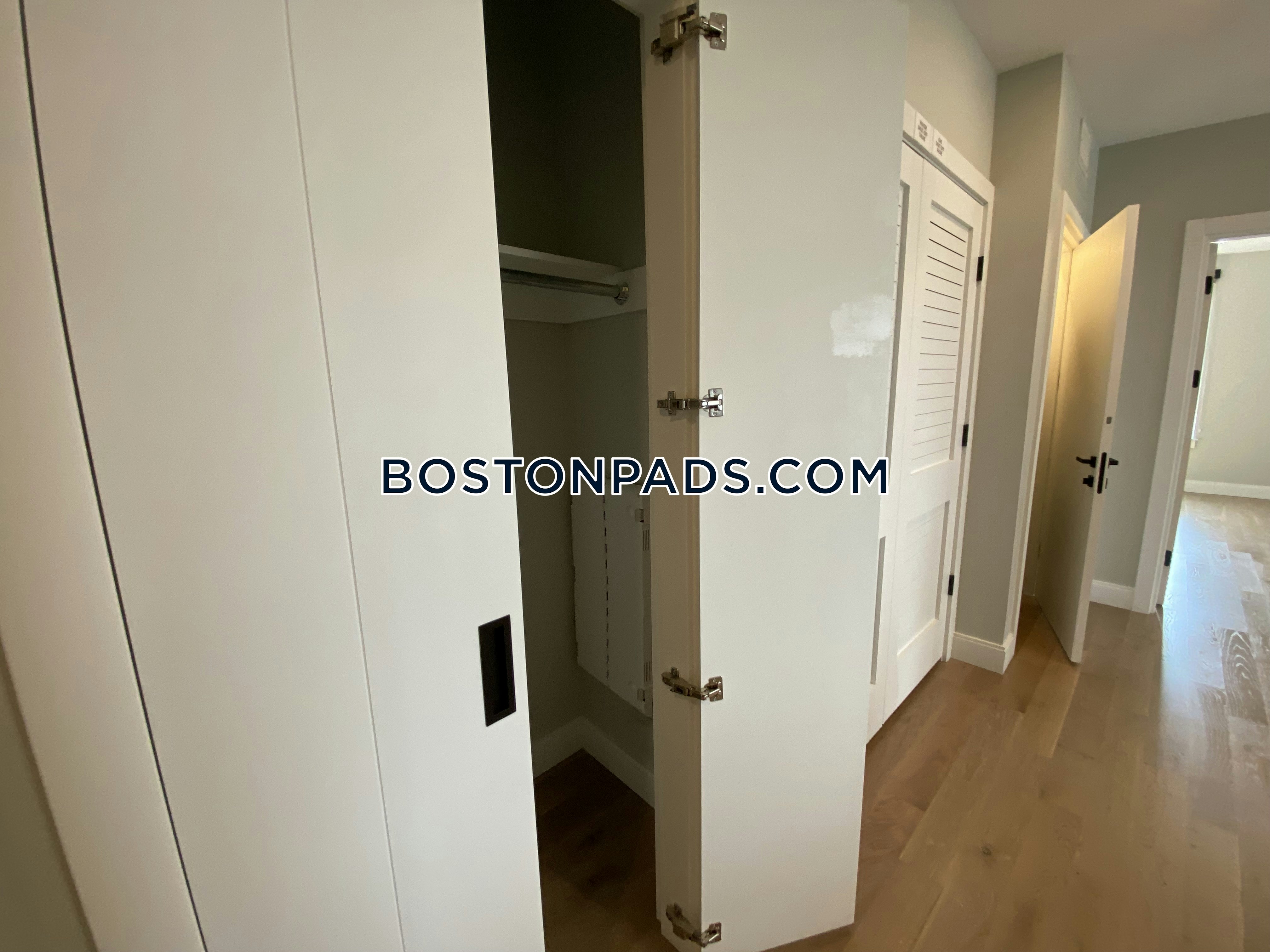 9 Central St. Photo 157