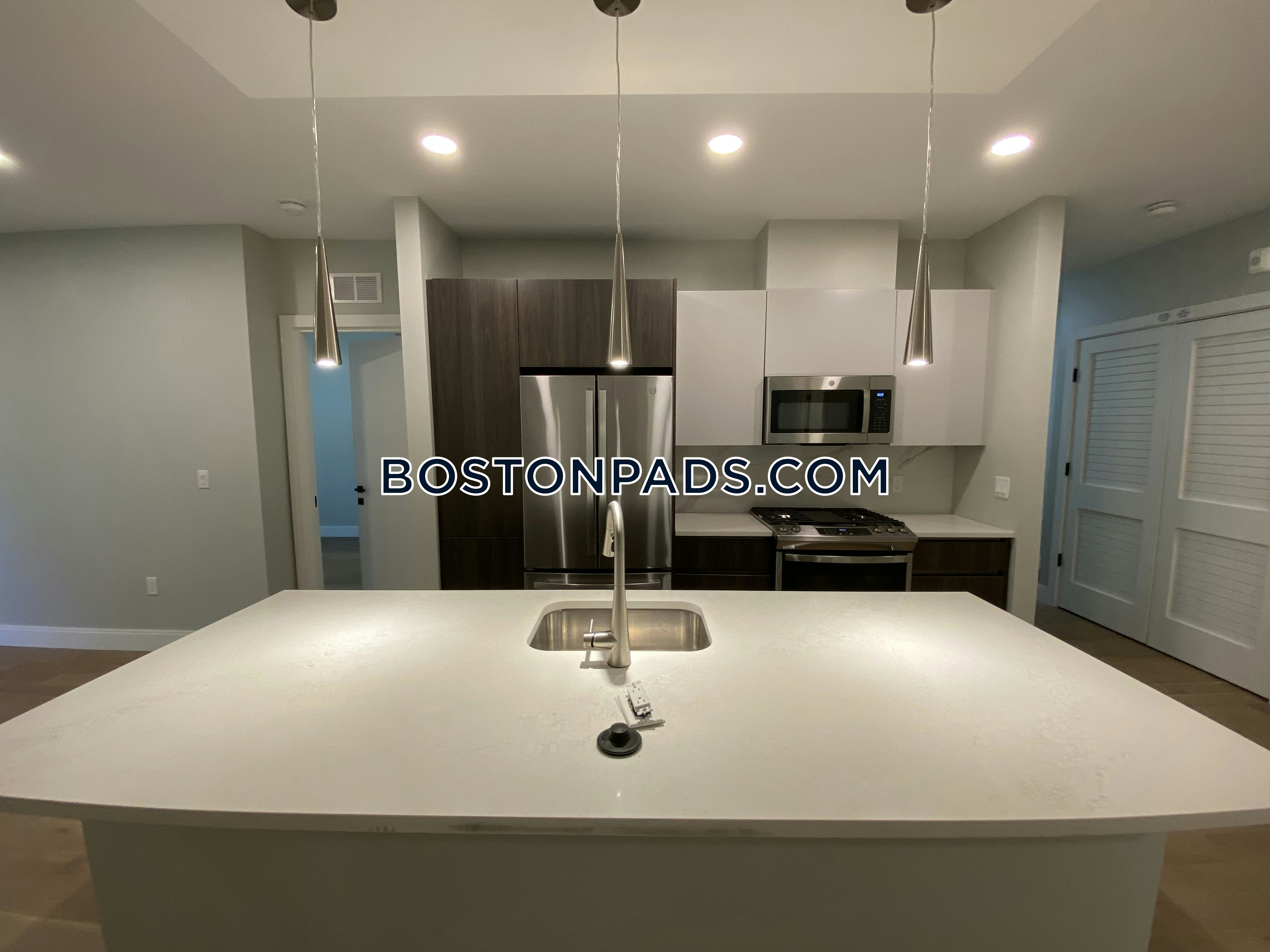 9 Central St. Photo 117