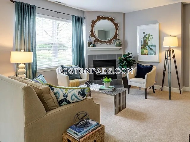 Hawthorne Commons Photo 19