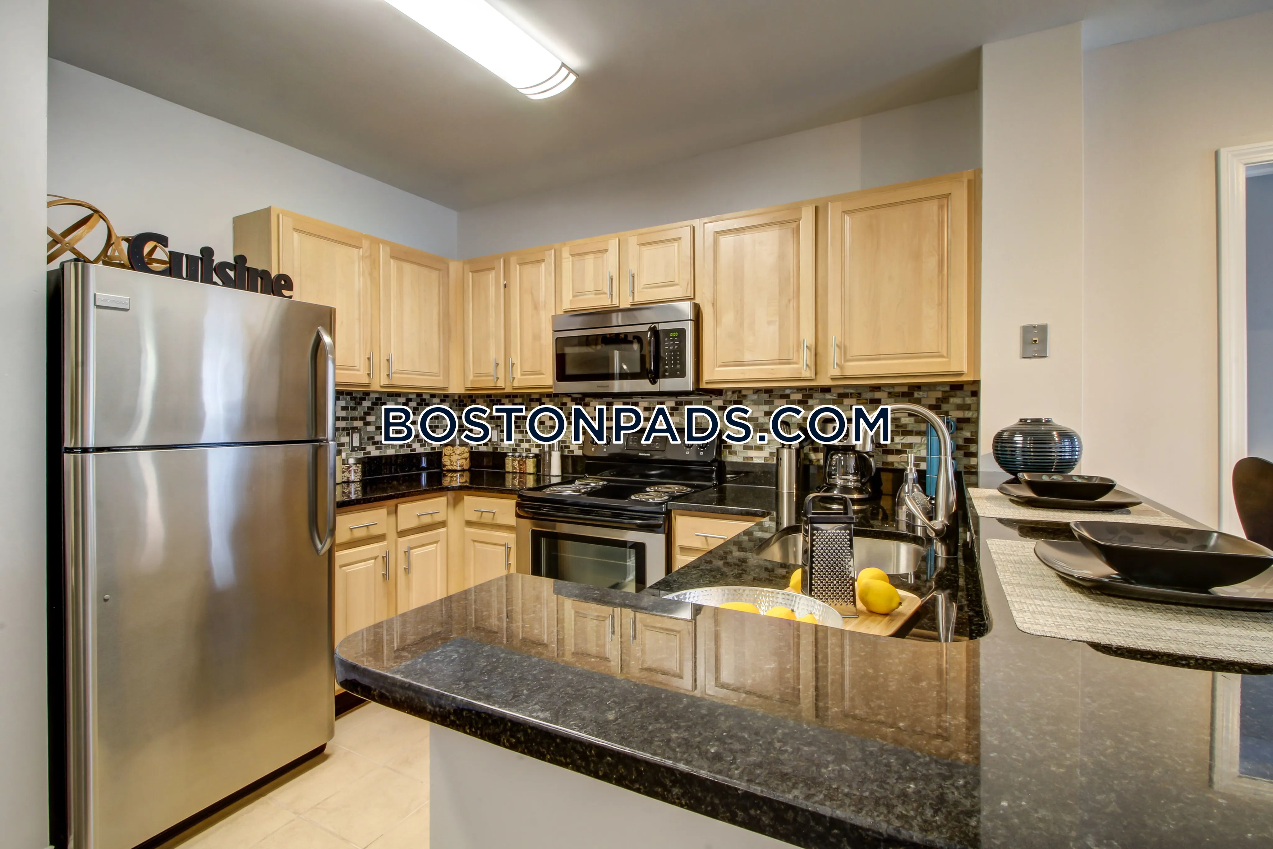 Wellington Place Photo 11