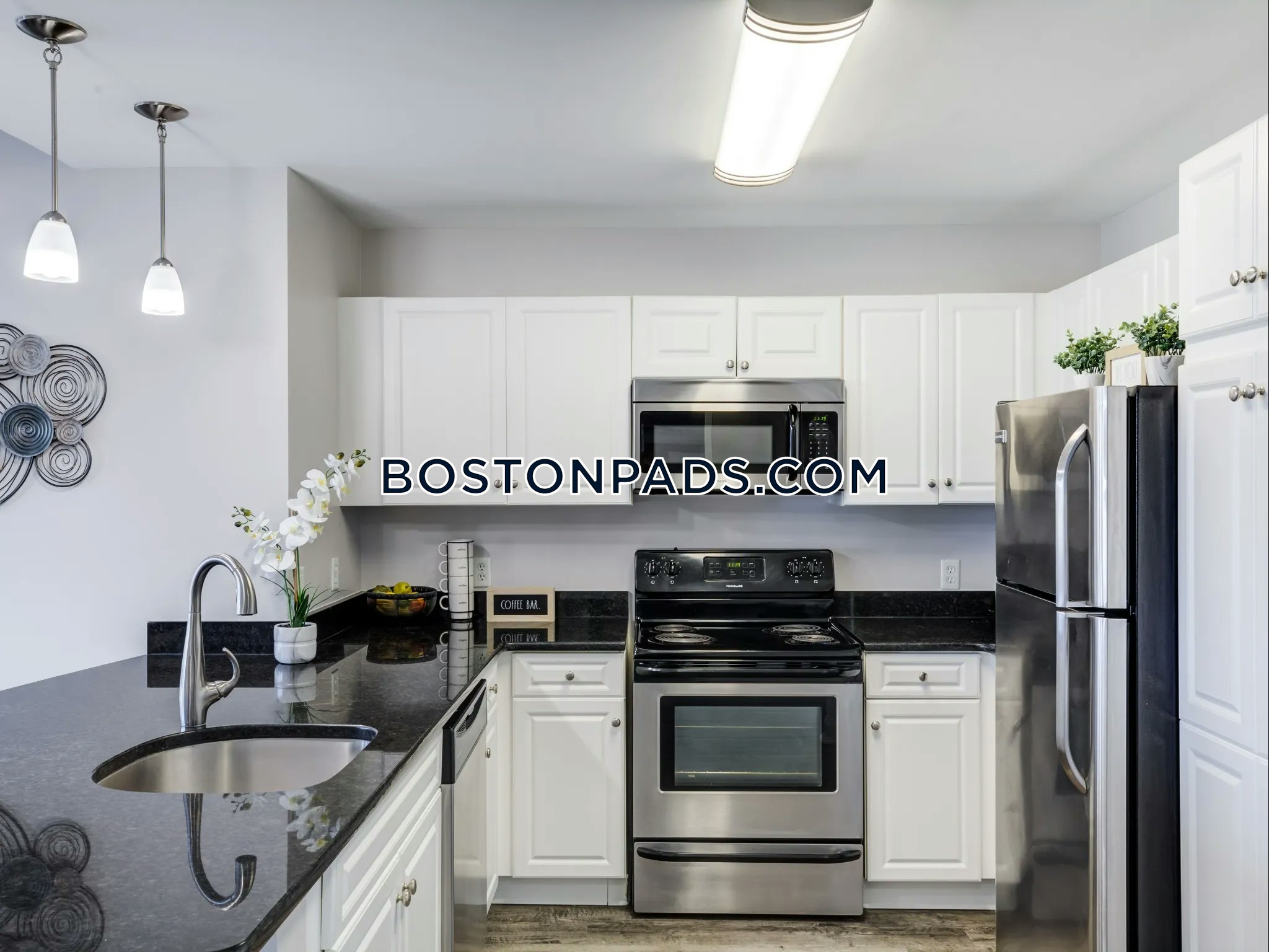 Metro Marina Bay Photo 10