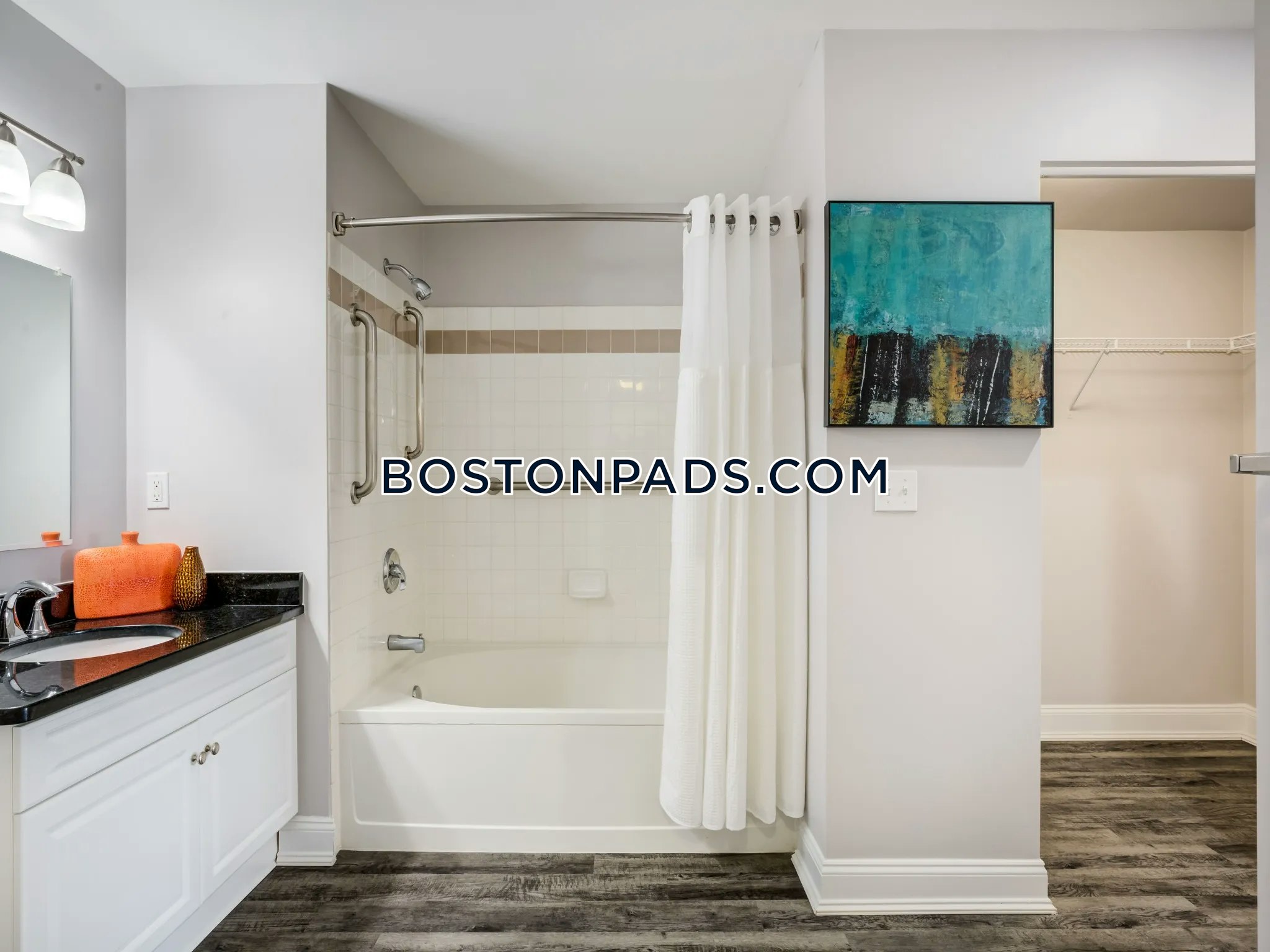 Metro Marina Bay Photo 9