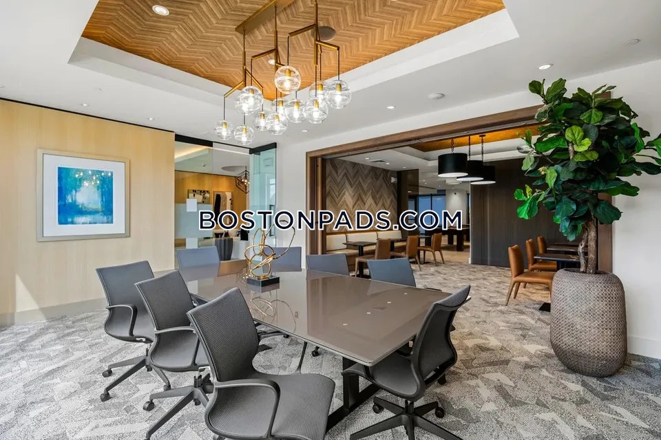 Hanover Colony Place Photo 43