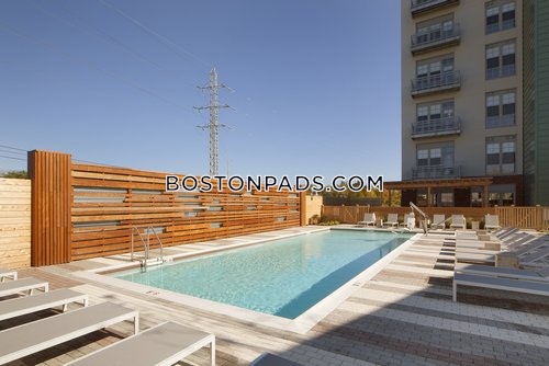 The Batch Yard Photo 3