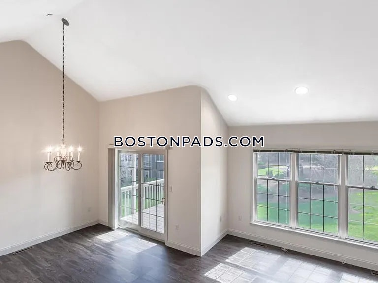 Briar Glen Village Photo 12