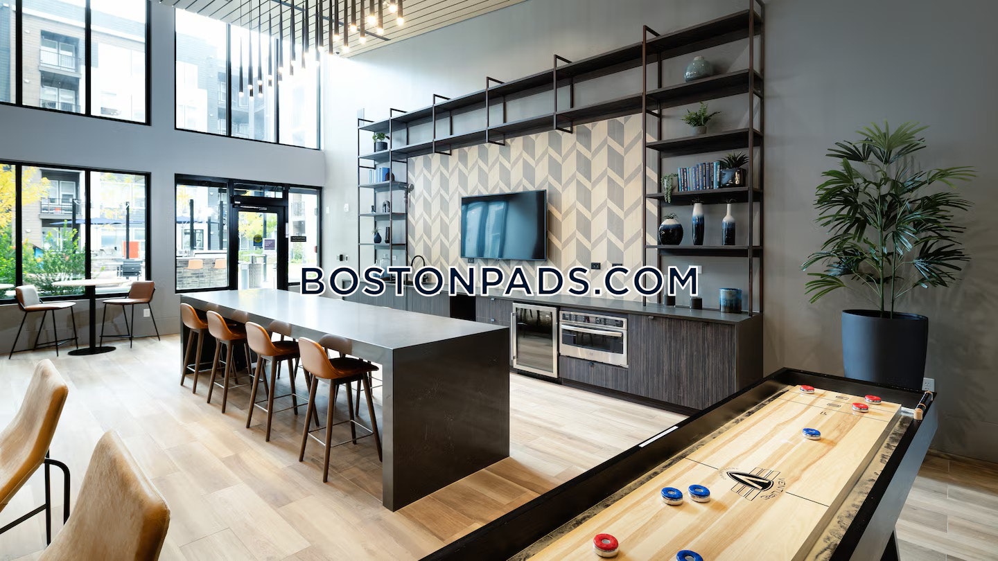 Avalon Woburn Photo 14