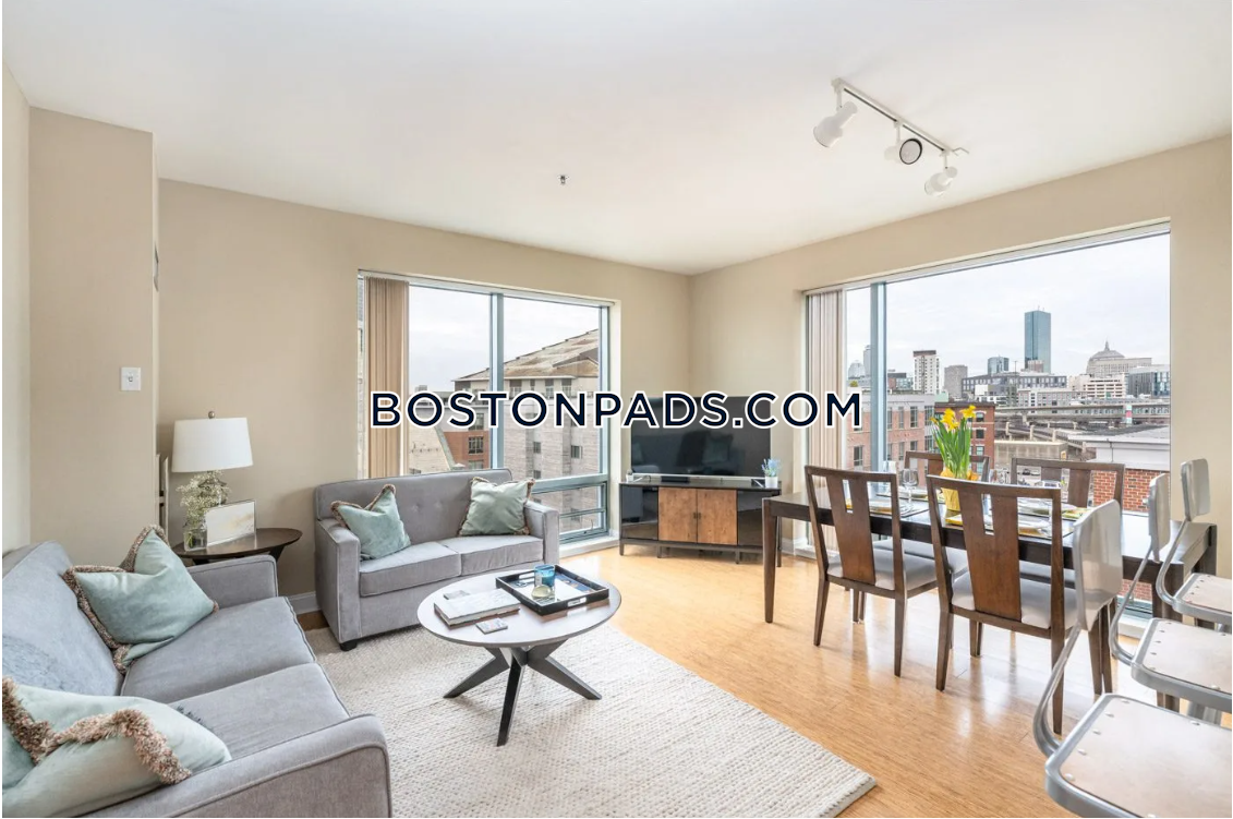 The Residences on Broadway Photo 46