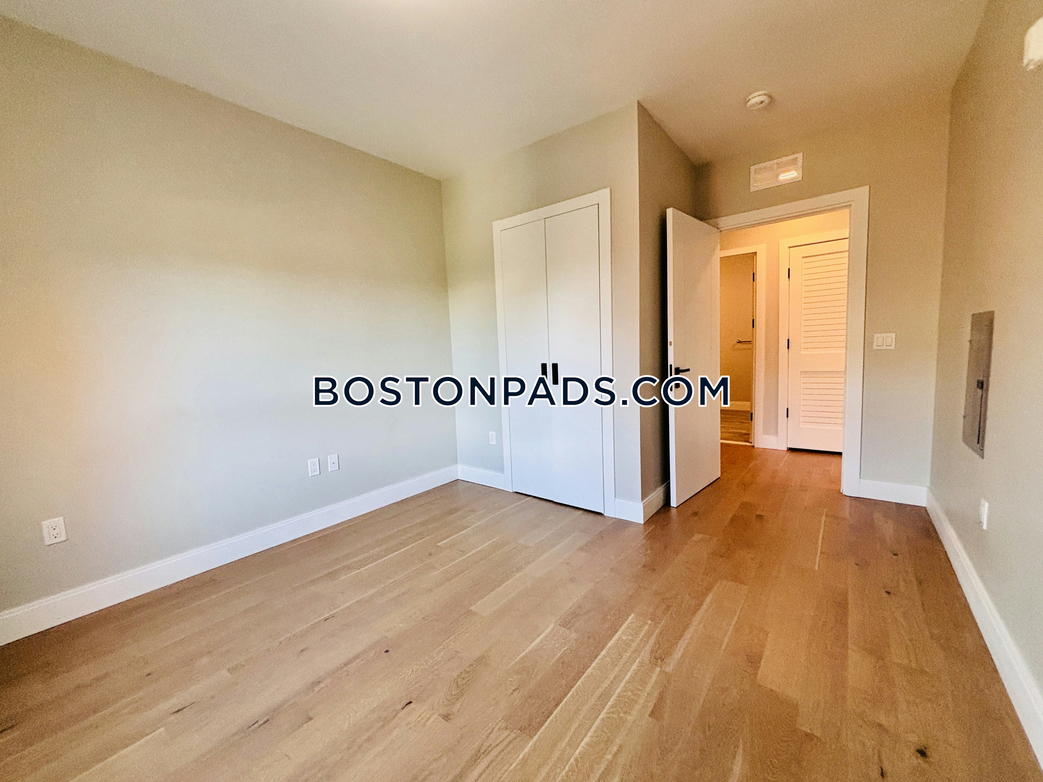 9 Central St. Photo 175