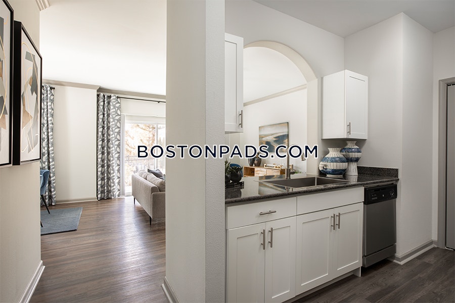 Highlands at Dearborn Apartments  Photo 10