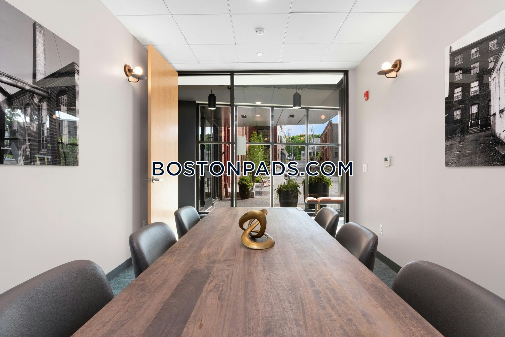 The Artemis at Arlington Heights  Photo 7